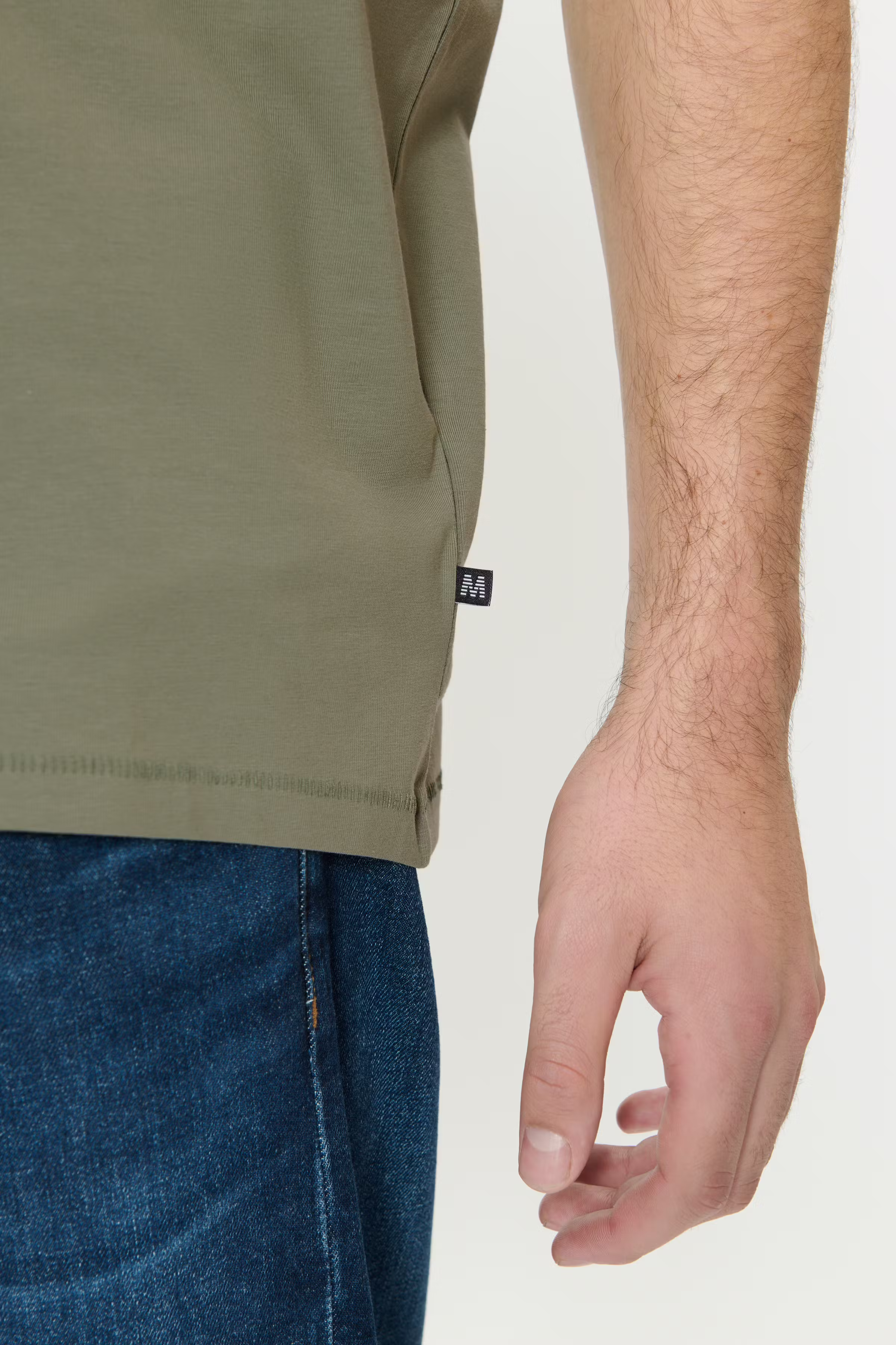 Jermalink T-shirt LOOKBOOK DETAIL 30200604-180312