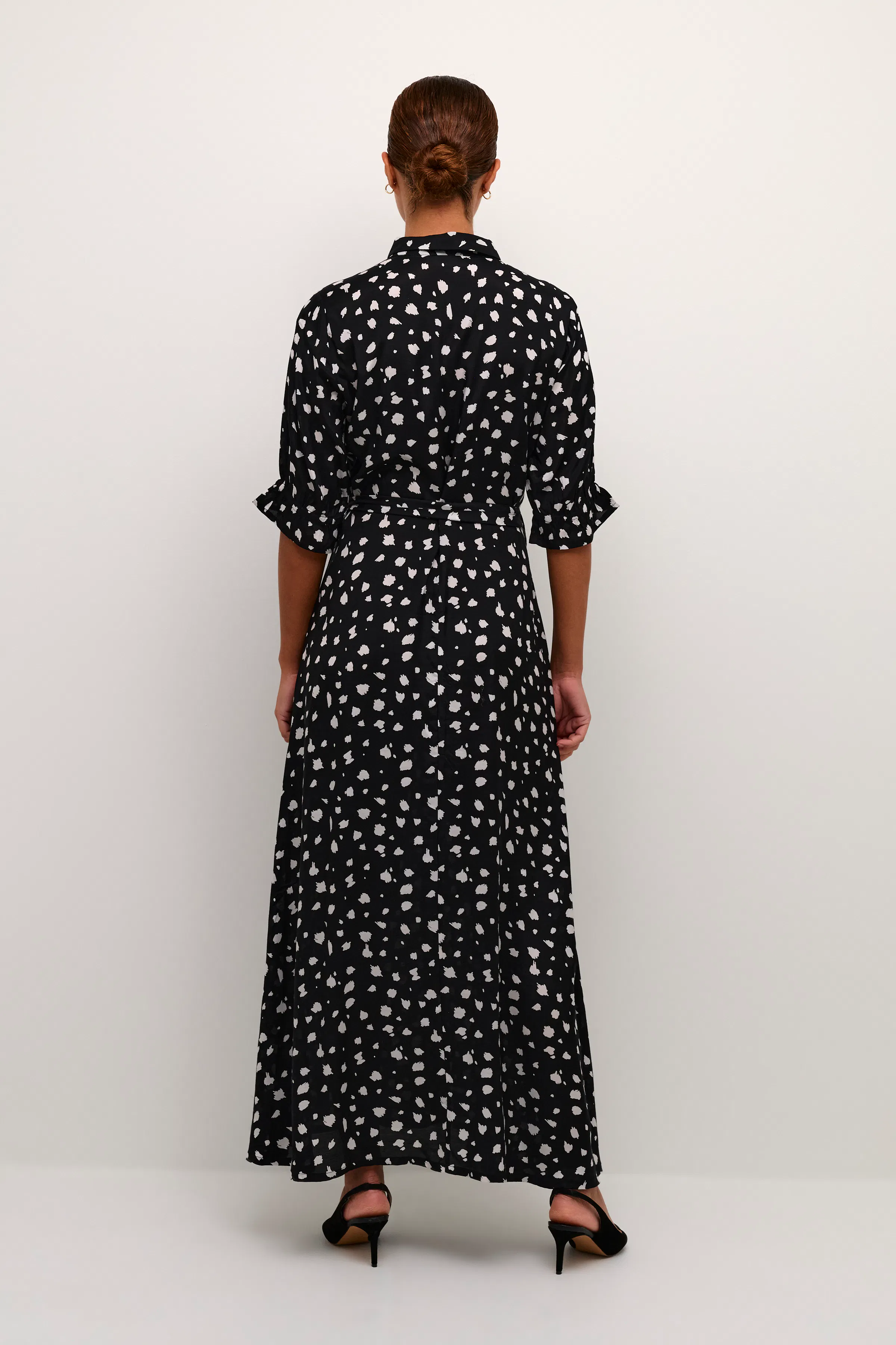KAvelana Kjole LOOKBOOK BACK 10504043-106147