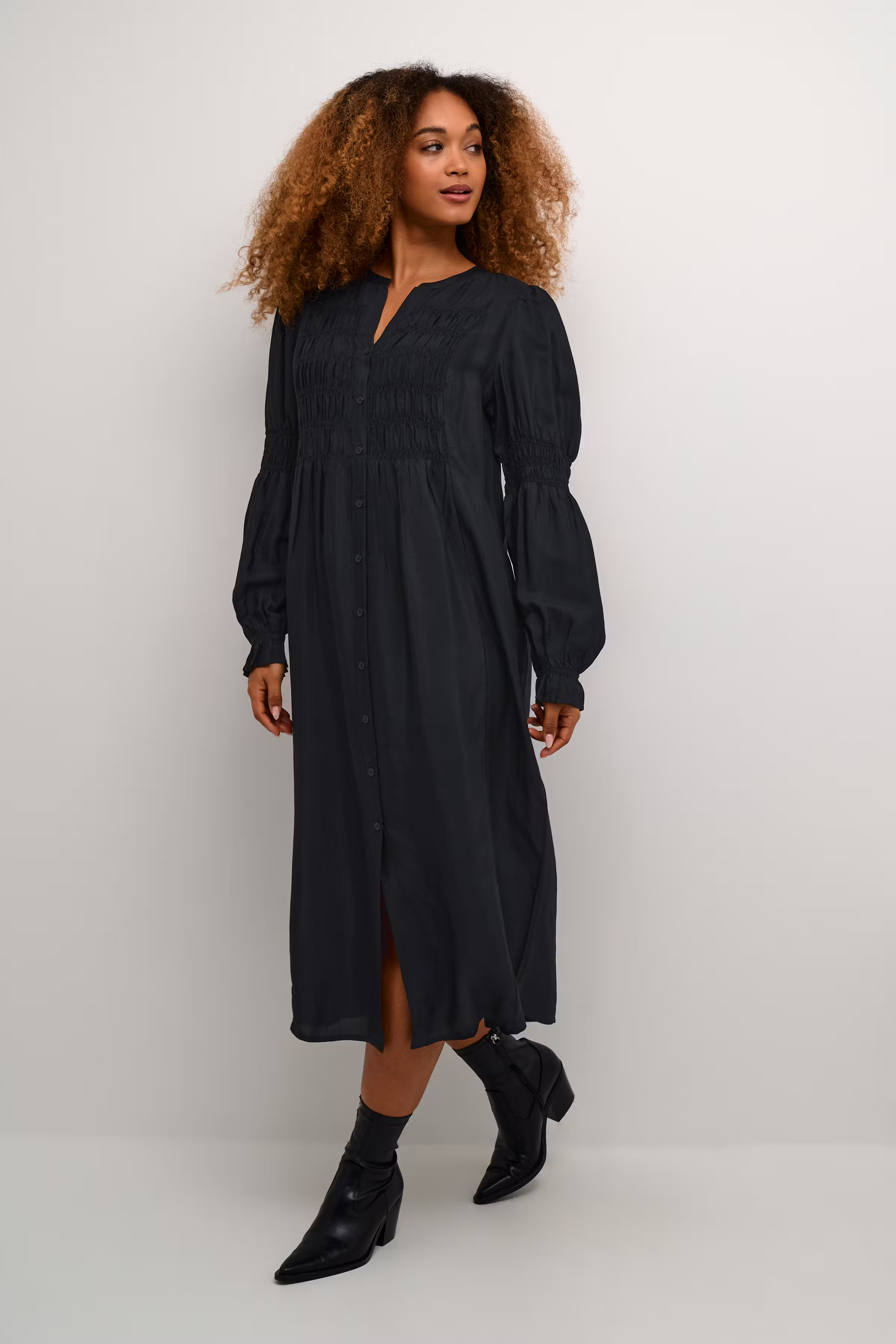 CRHenva Kjole LOOKBOOK FRONT 10650702-100120