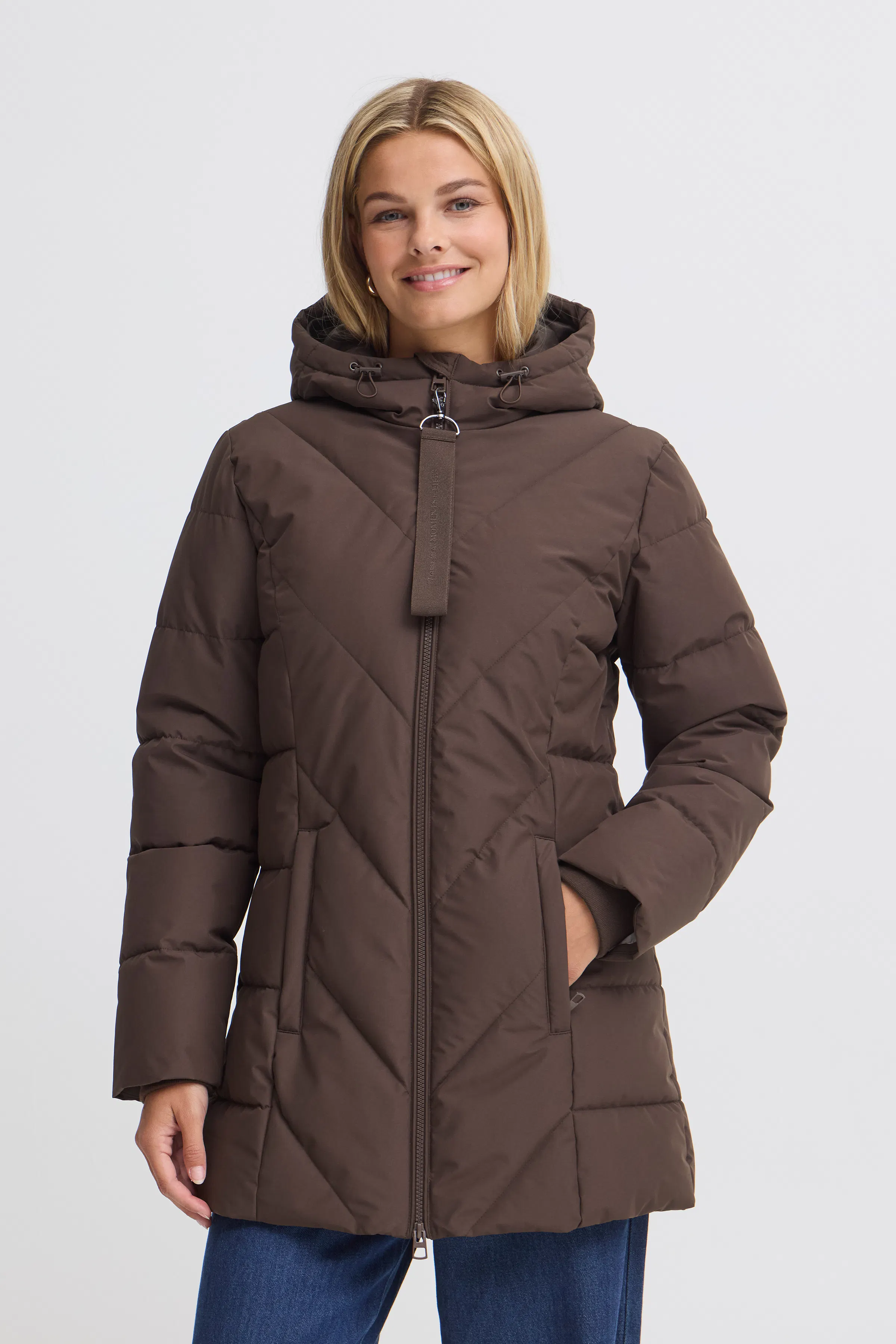 FRMAISE Outerwear LOOKBOOK FRONT 20617846-190913