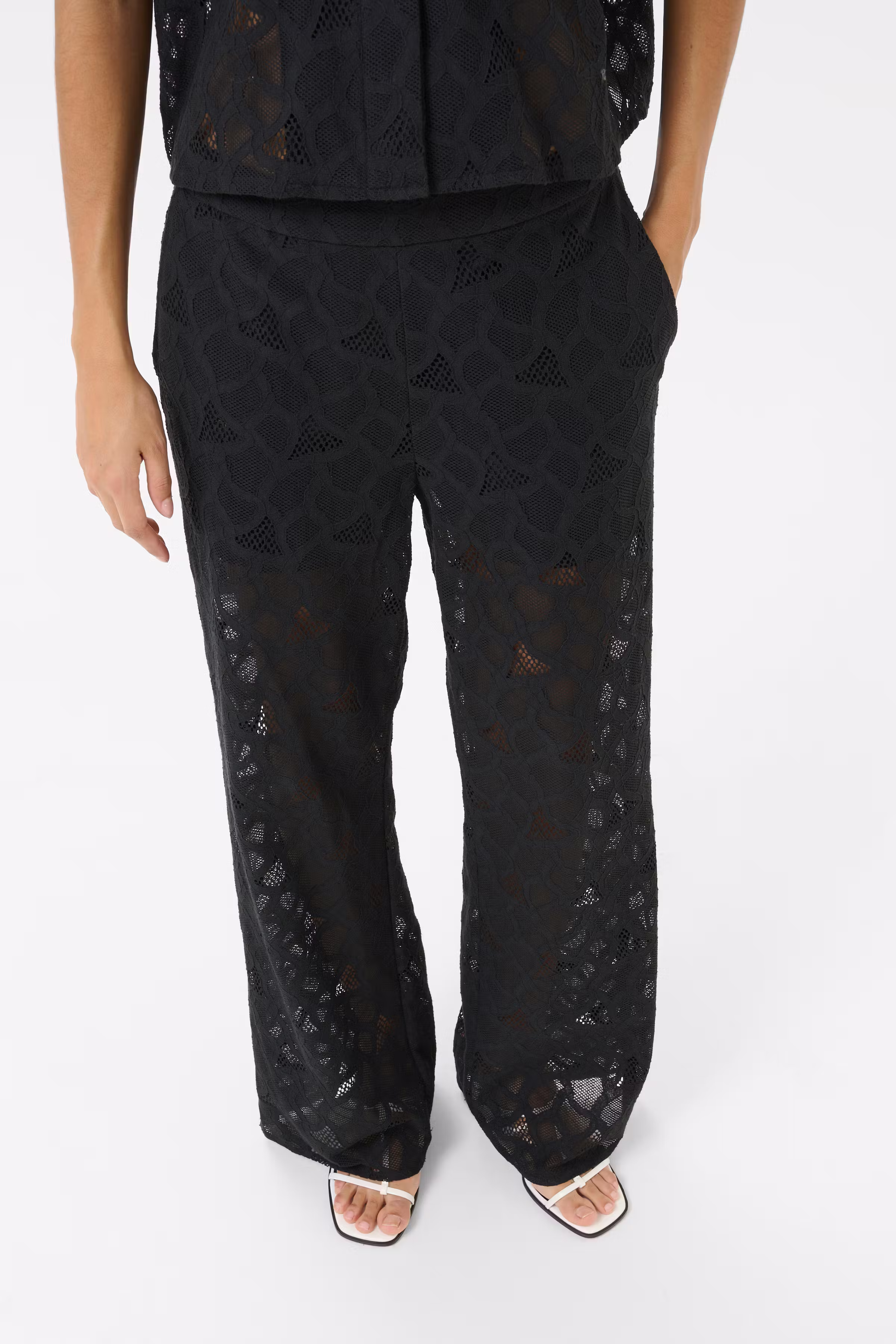 KBAudrey Blondebukser LOOKBOOK FRONT 10105548-194008