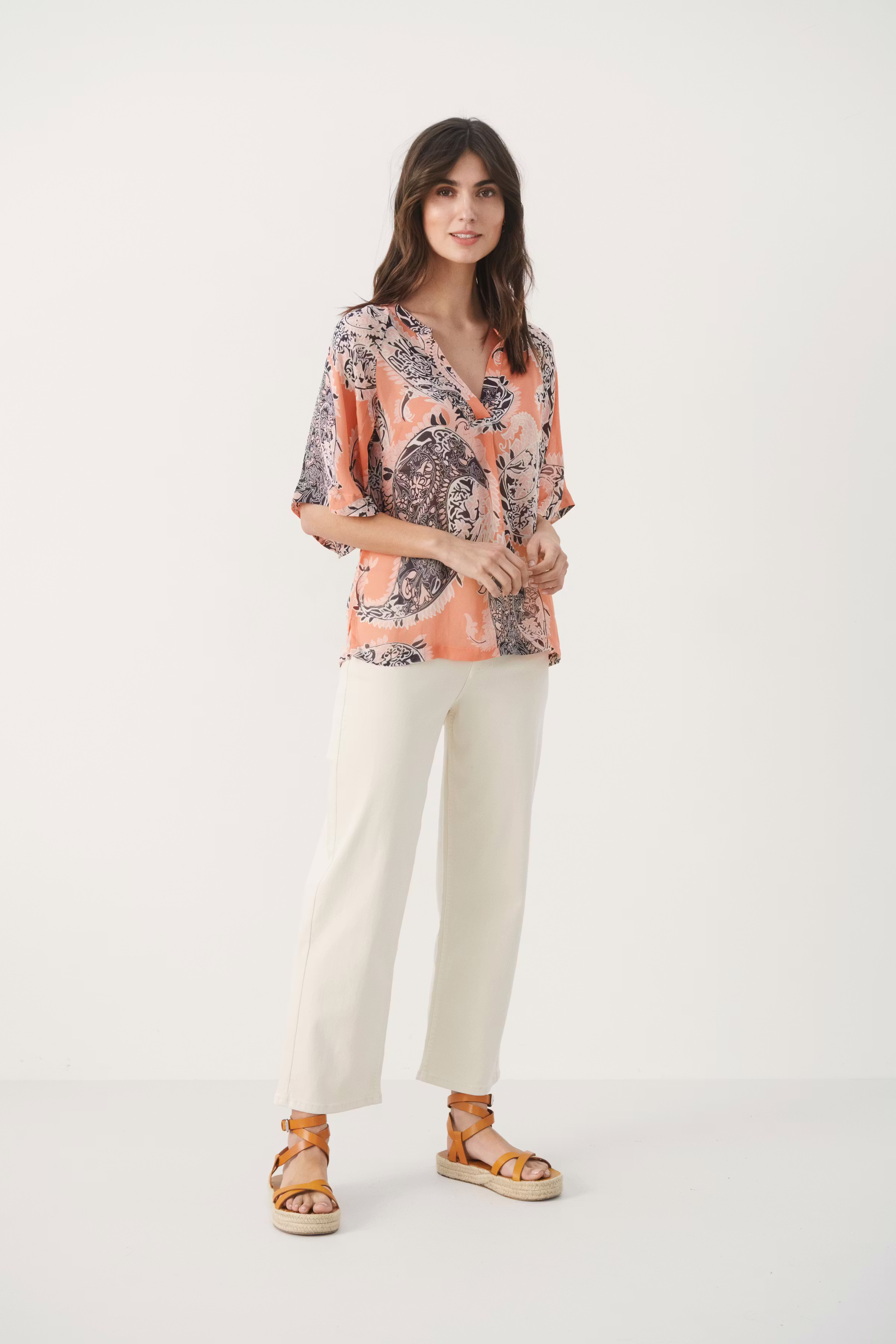 PetinasPW Shirt LOOKBOOK FRONT 30307033-301518