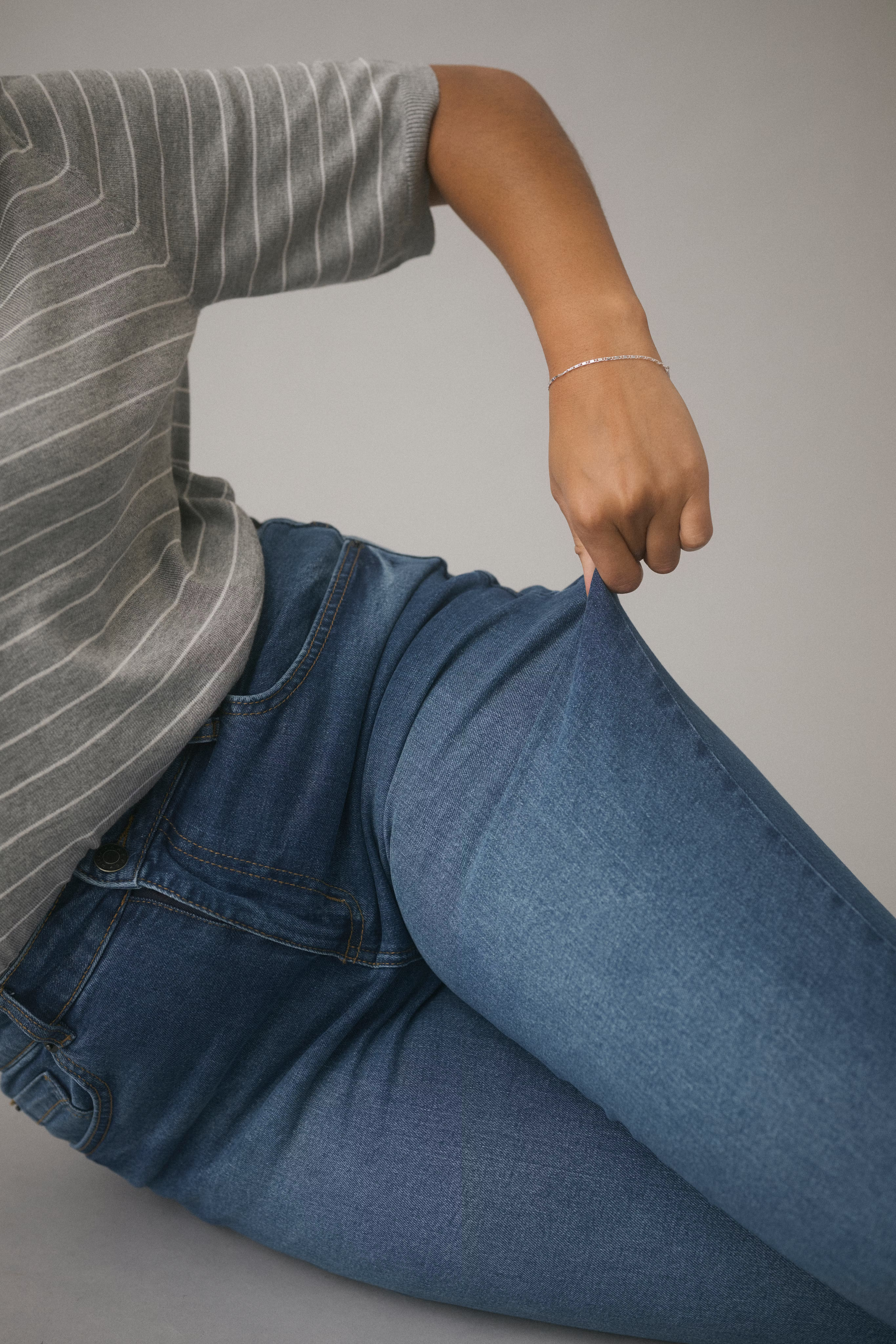 KAwillow Jeans LOCATION NONE 10510714-102272