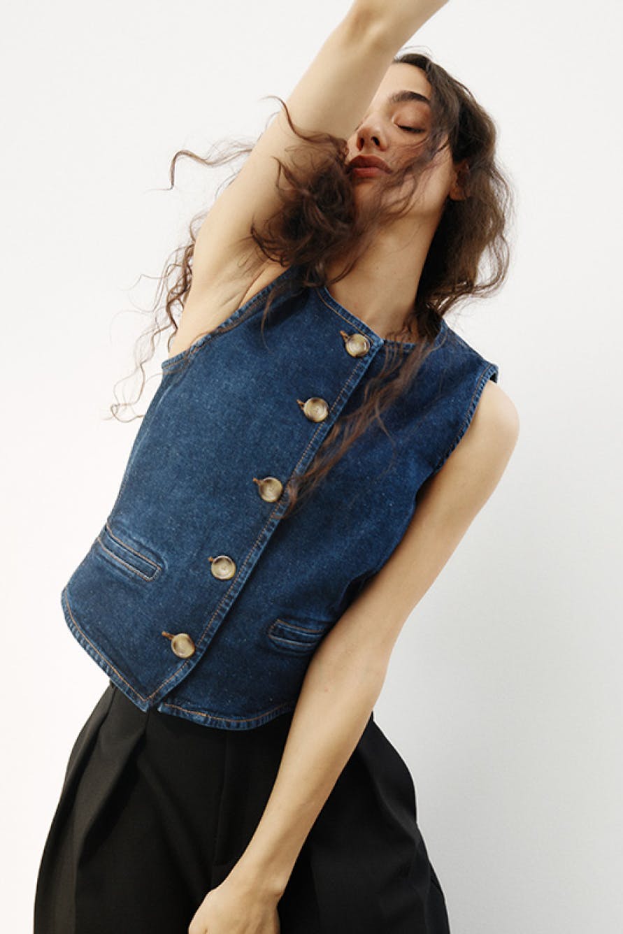 NanaIW Denim Waistcoat LOCATION NONE 30110967-304092