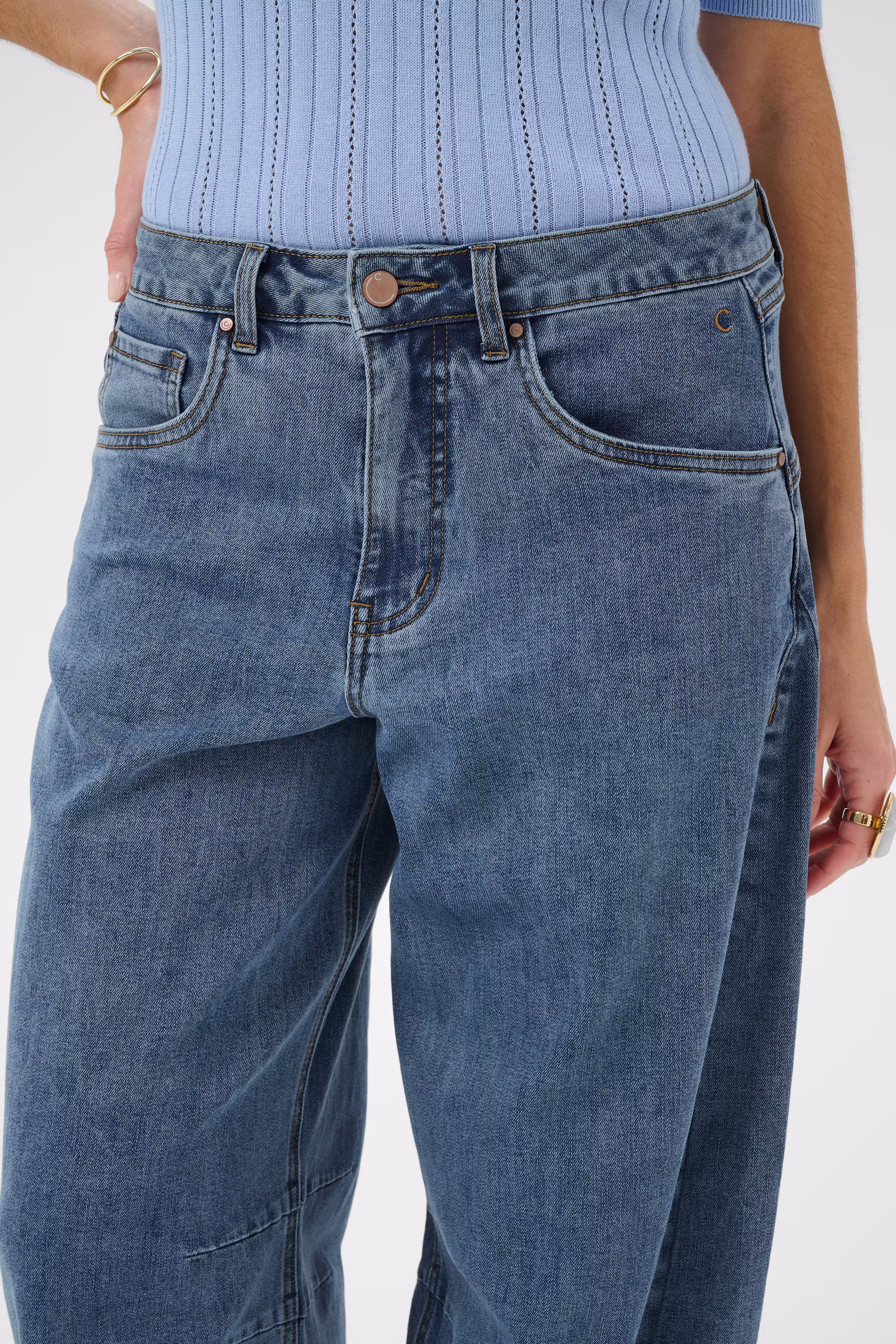 CRBahren Barrel Jeans LOOKBOOK DETAIL 10614217-110092