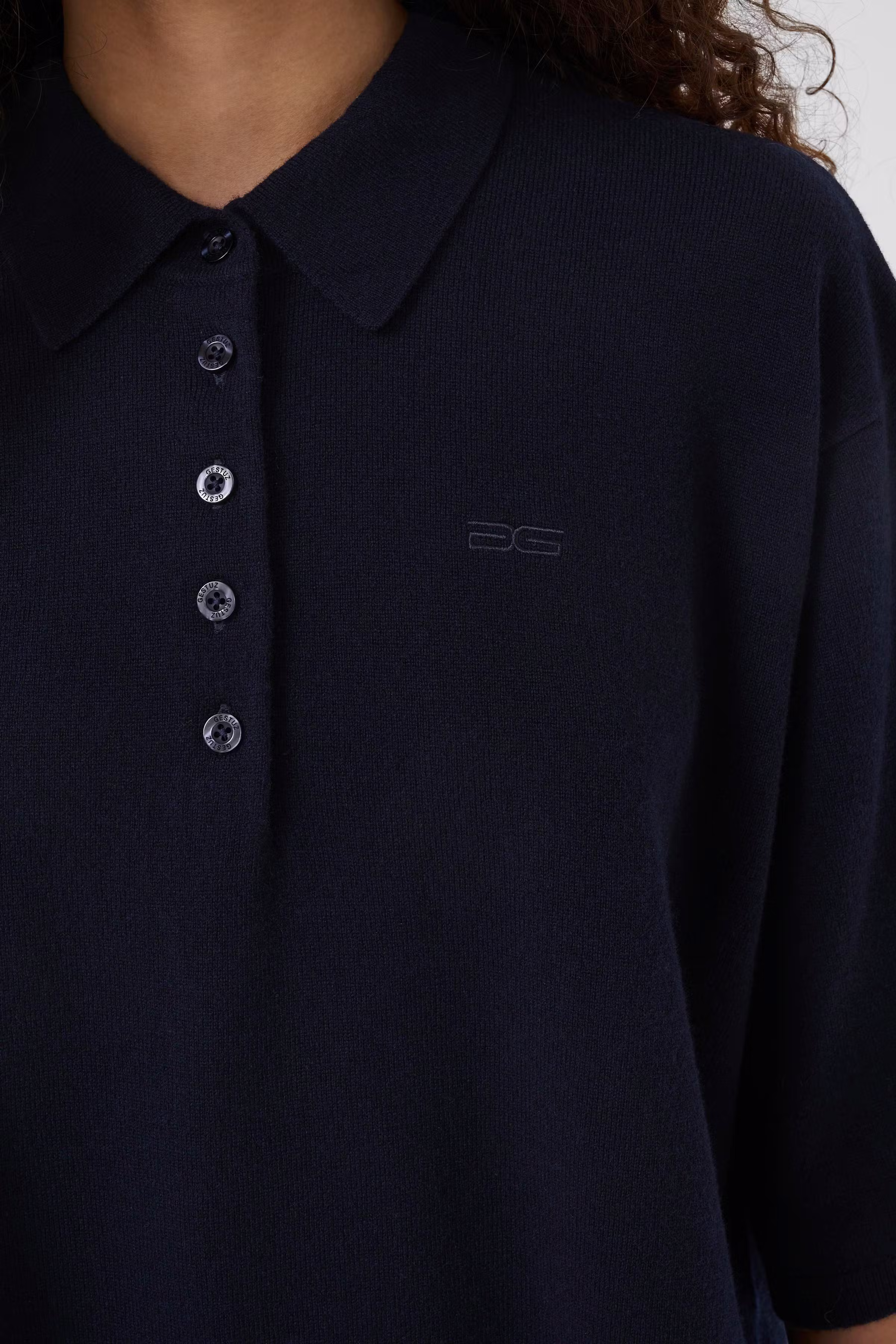 GZmanzi Poloshirt LOOKBOOK DETAIL 10910843-193922