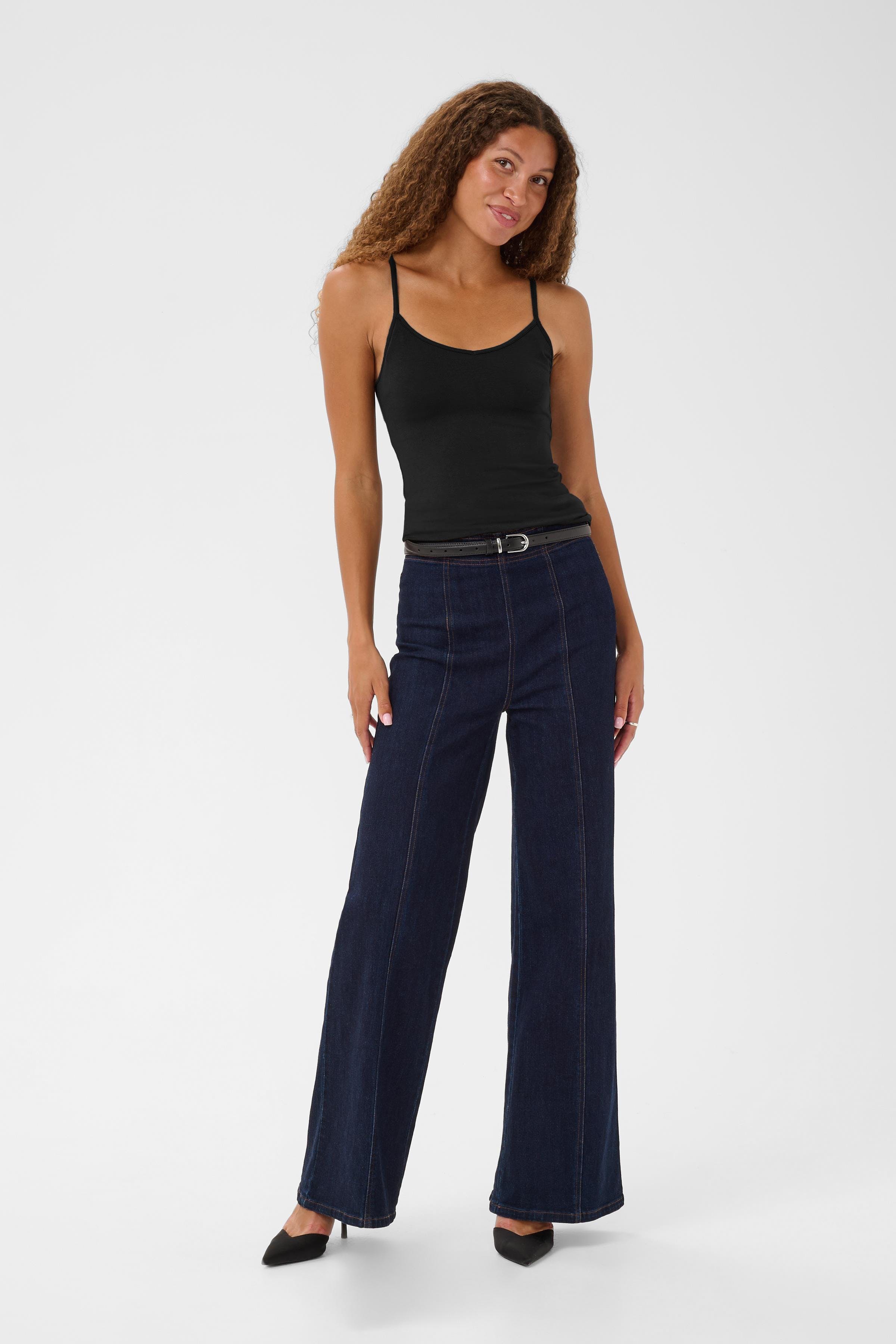 ViggaSZ Top LOOKBOOK FRONT 30515506-193911