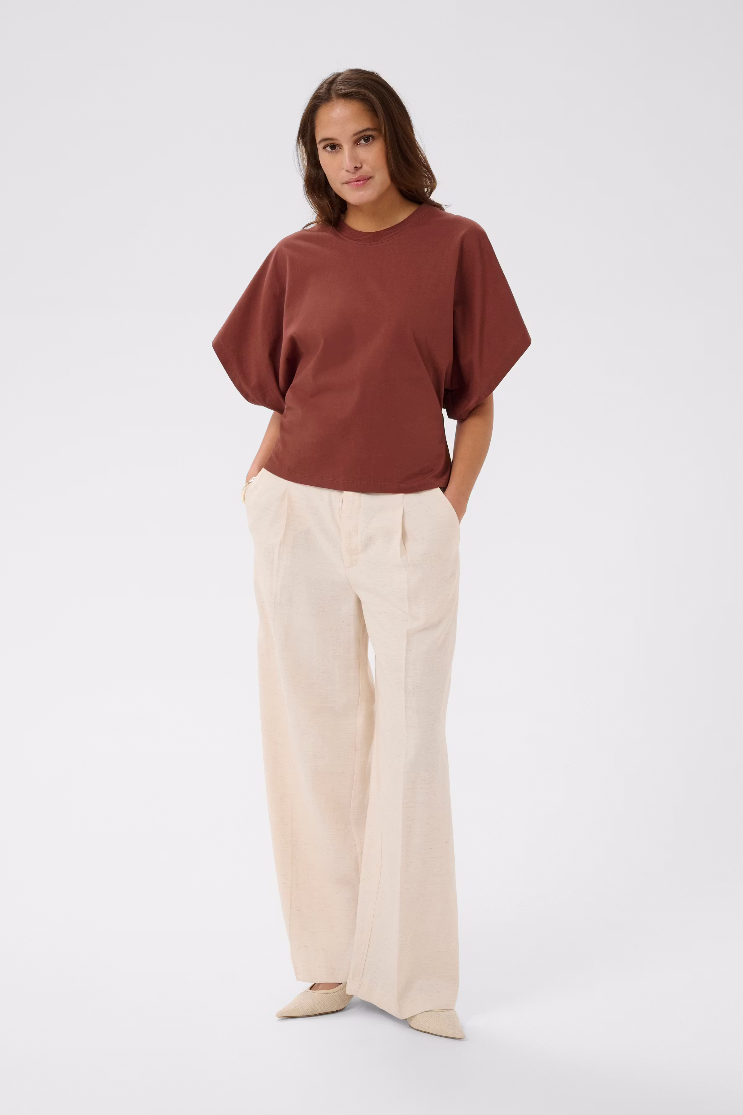 KAstormy T-shirt LOOKBOOK FRONT 10511513-191334