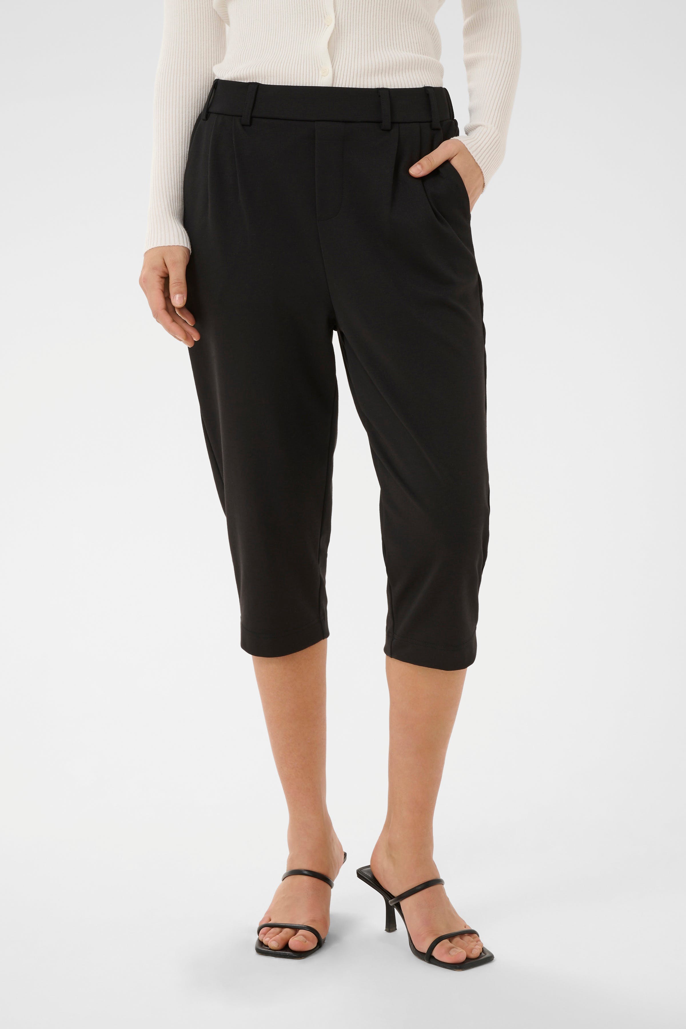 KAjenny Trousers LOOKBOOK FRONT 10508872-100121