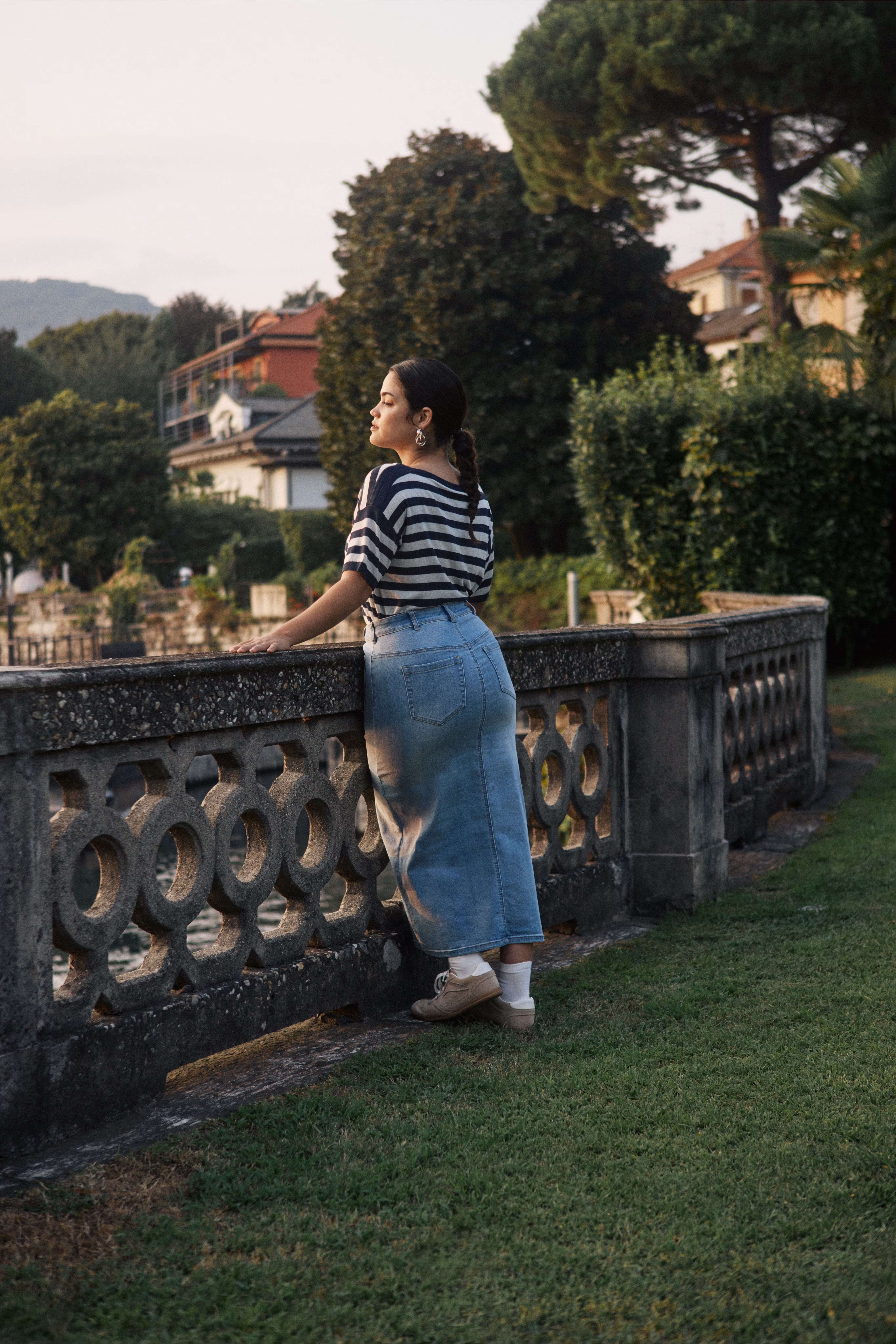 KCsina Kjol LOCATION NONE 10583254-101012