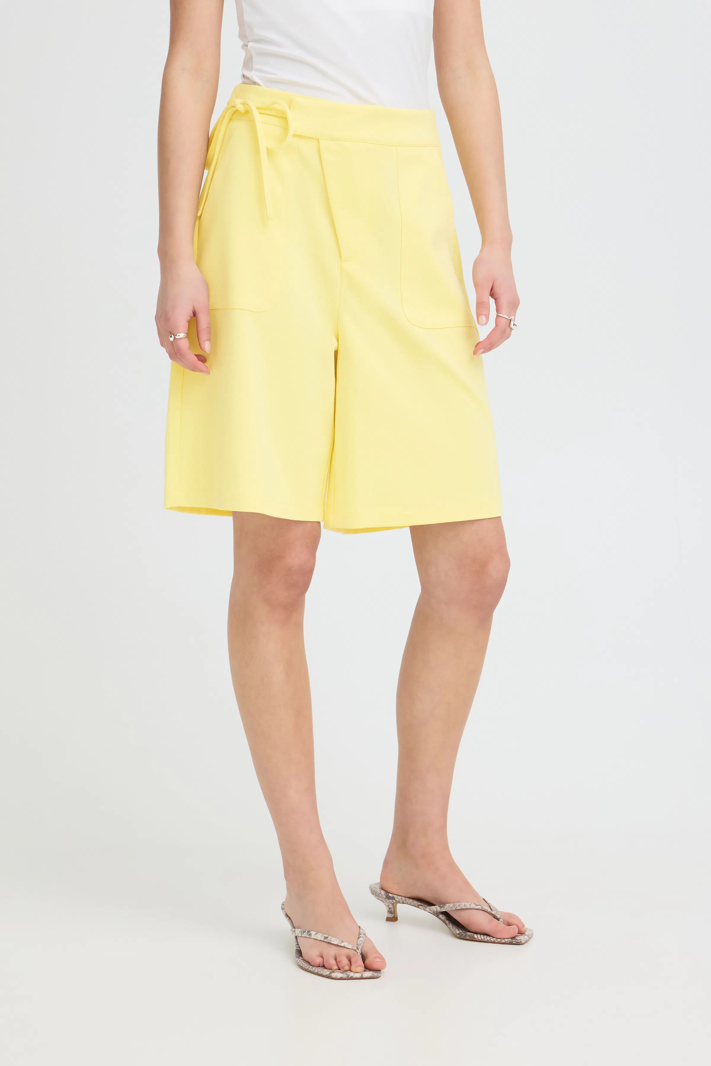 IHKATE Bermuda shorts LOOKBOOK FRONT 20126026-120720