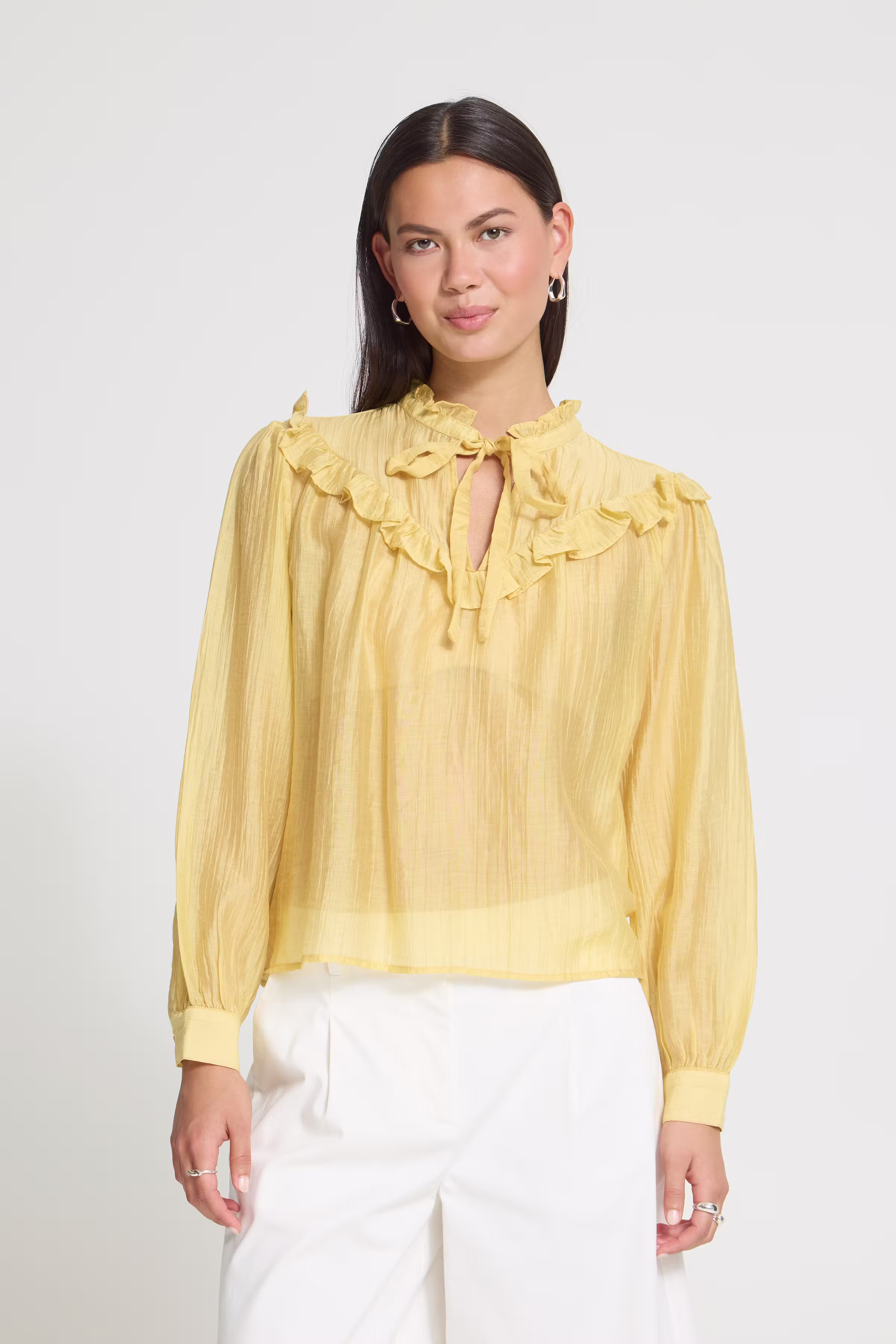 BYXGENNA Bluse LOOKBOOK FRONT 20820299-130739