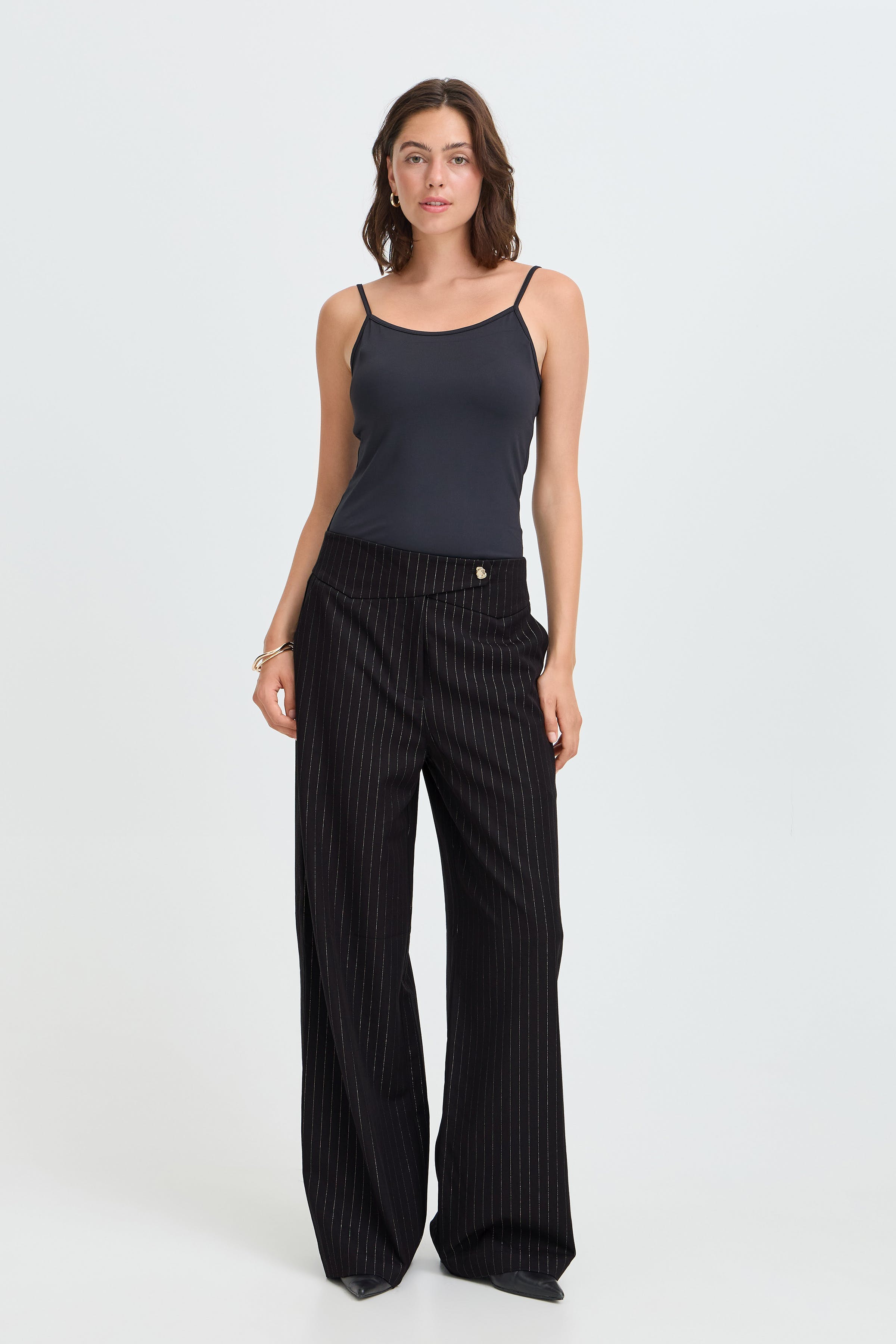 FRSPIN Trousers LOOKBOOK FRONT 20619036-900016370