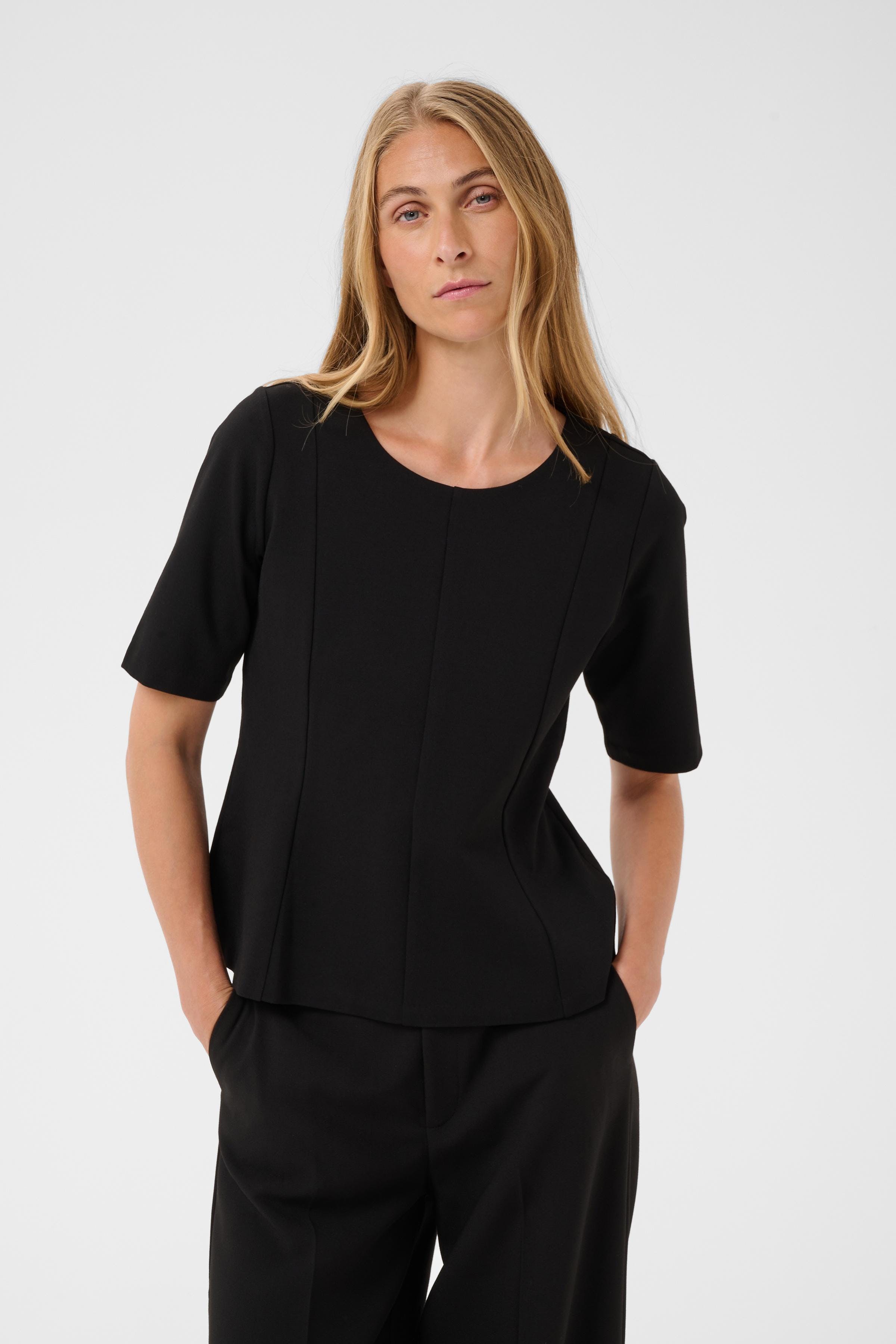 CansuPW LOOKBOOK FRONT 30311160-194008