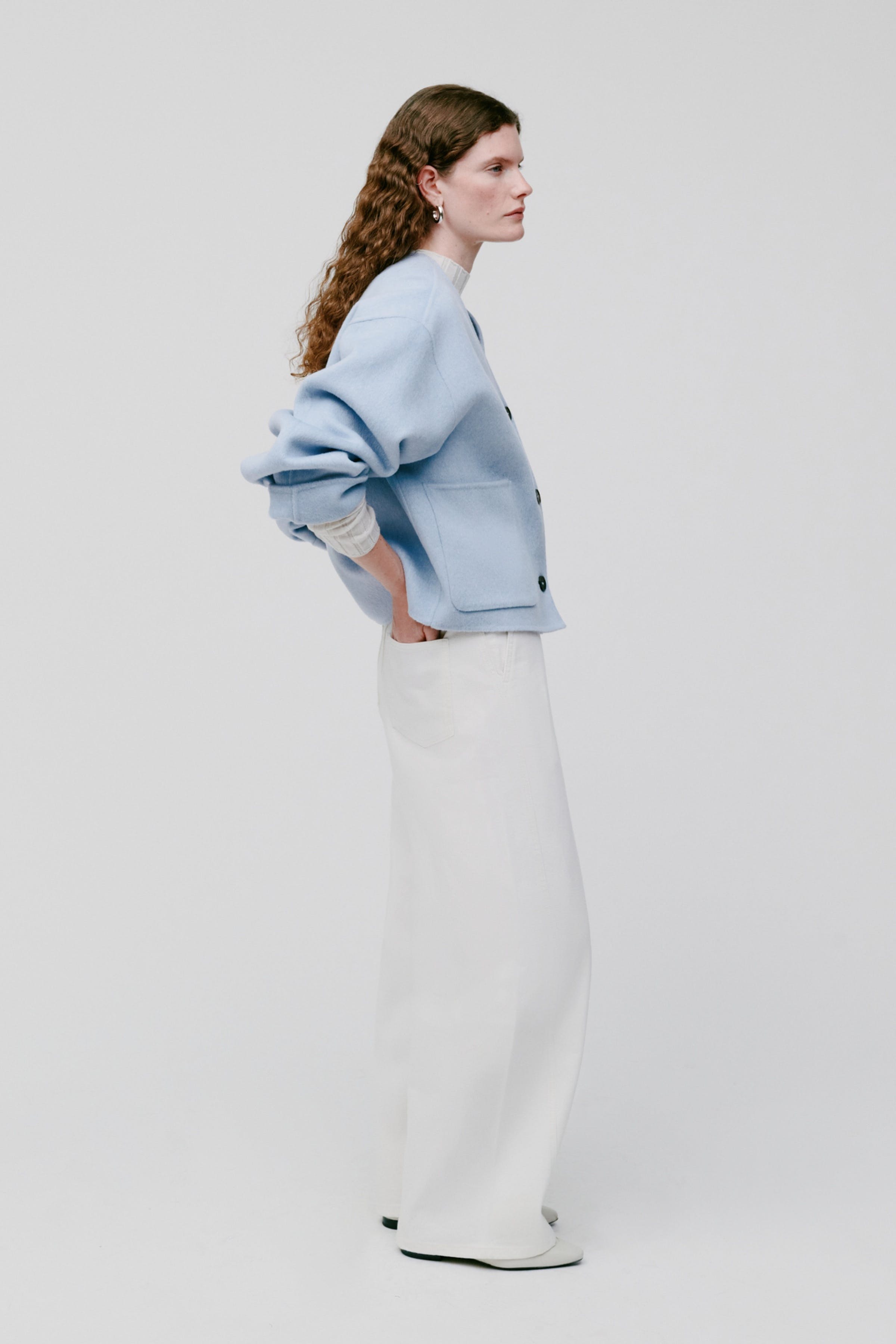 JENEVA Mantel LOOKBOOK FRONT 30600773-BL833