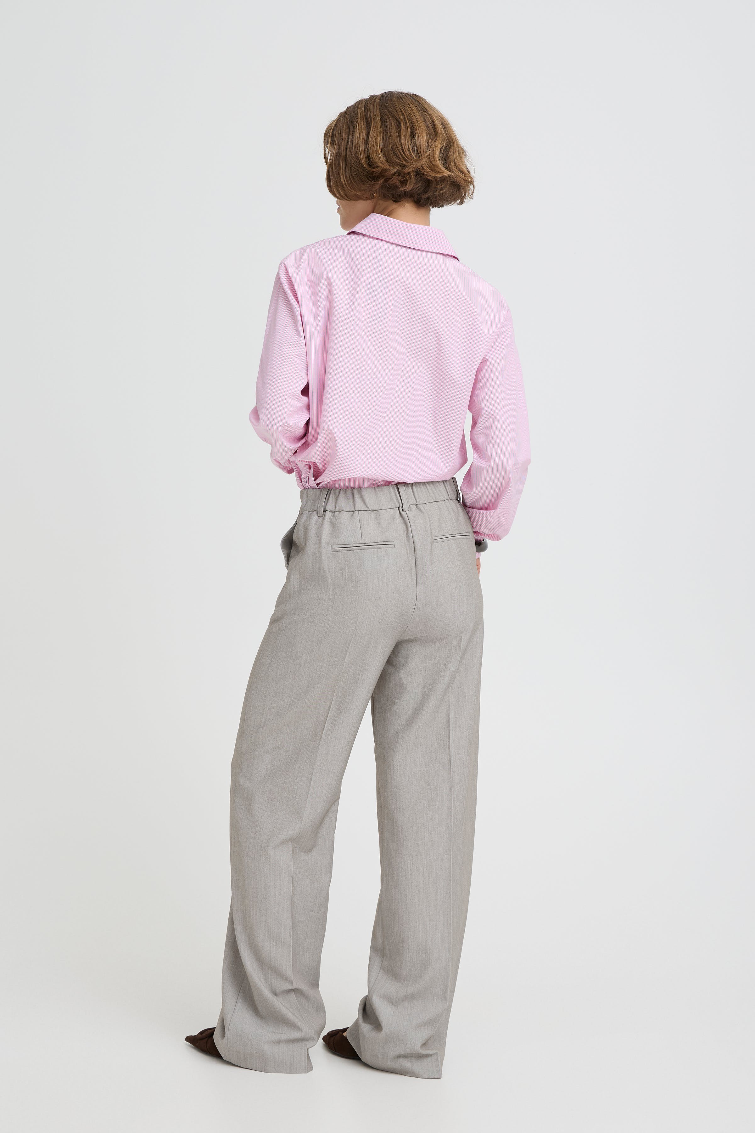 BYDANTA Trousers LOOKBOOK BACK 20806640-1706131