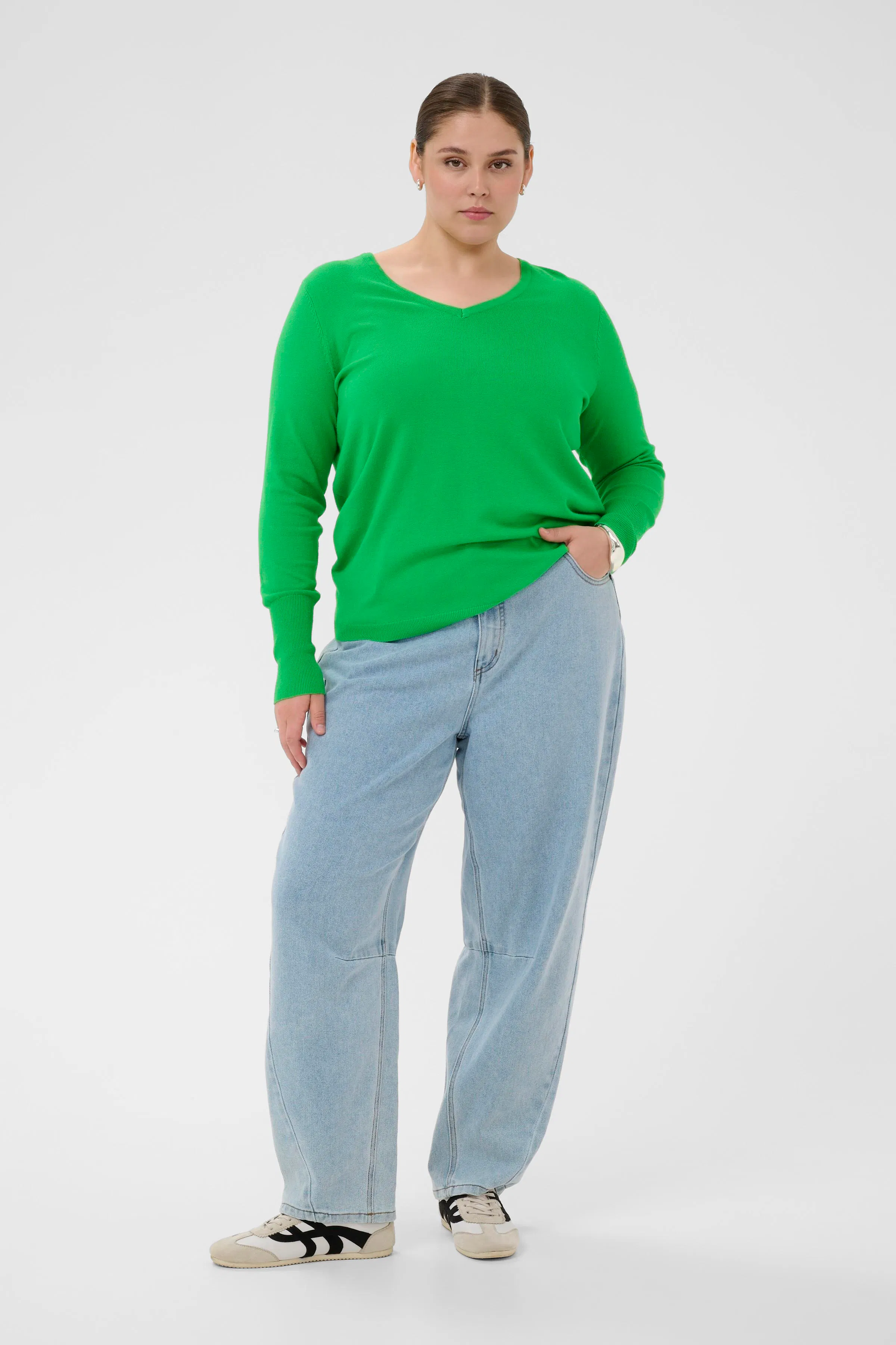 KClizzy Pullover LOOKBOOK FRONT 10584065-155534