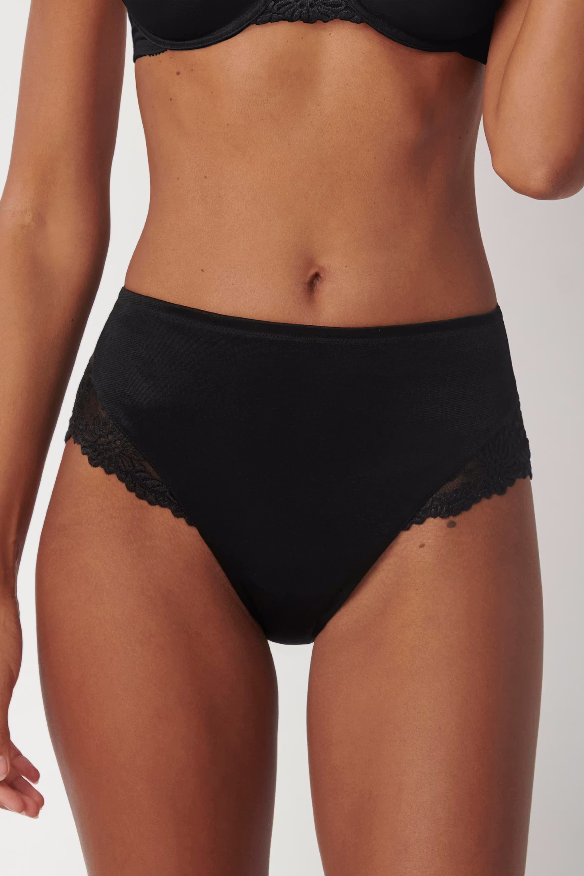 Ladyform Panties LOOKBOOK FRONT 40500132-T0004