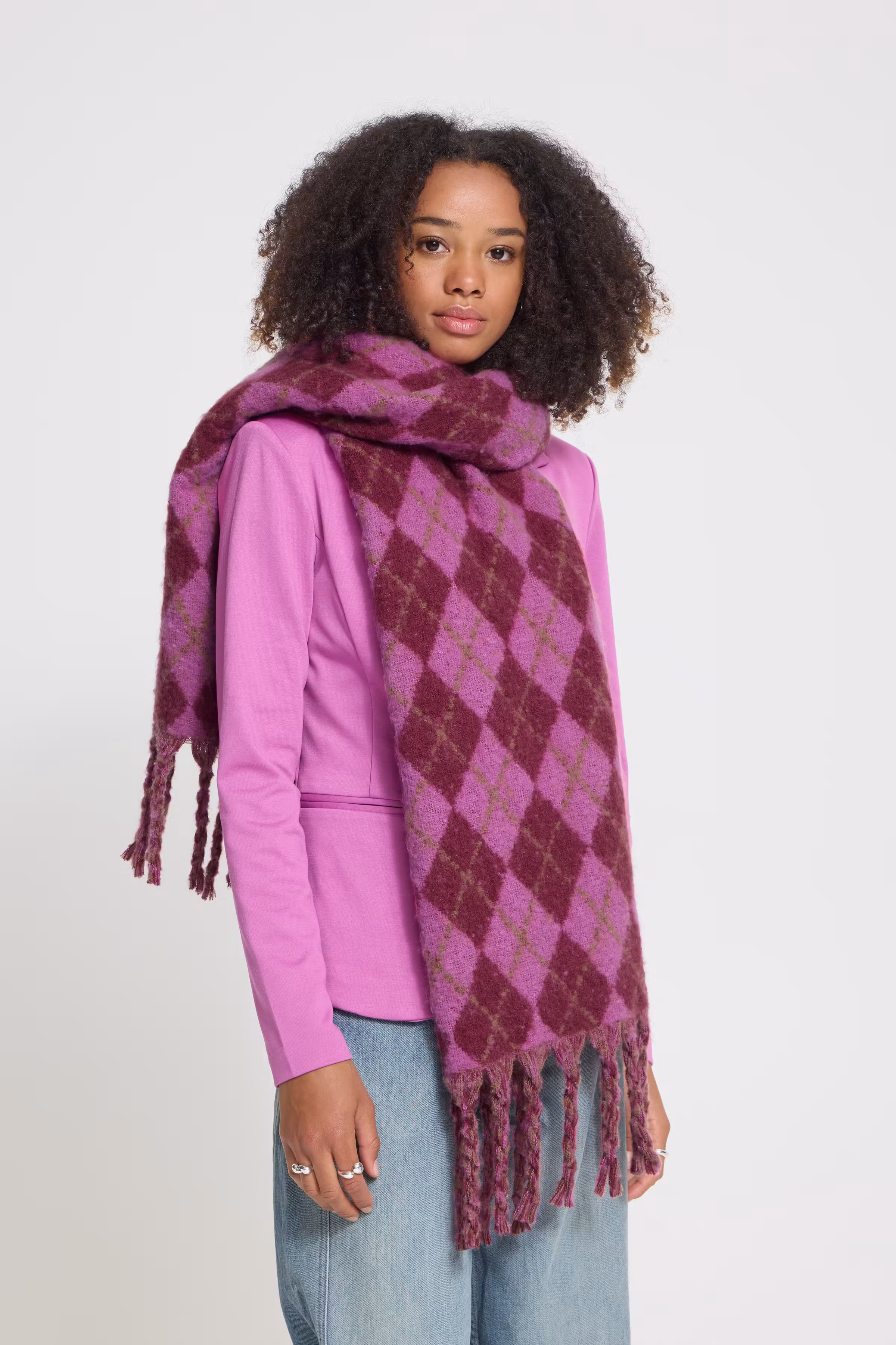 IADAHLIA Tuch LOOKBOOK FRONT 20126429-192024
