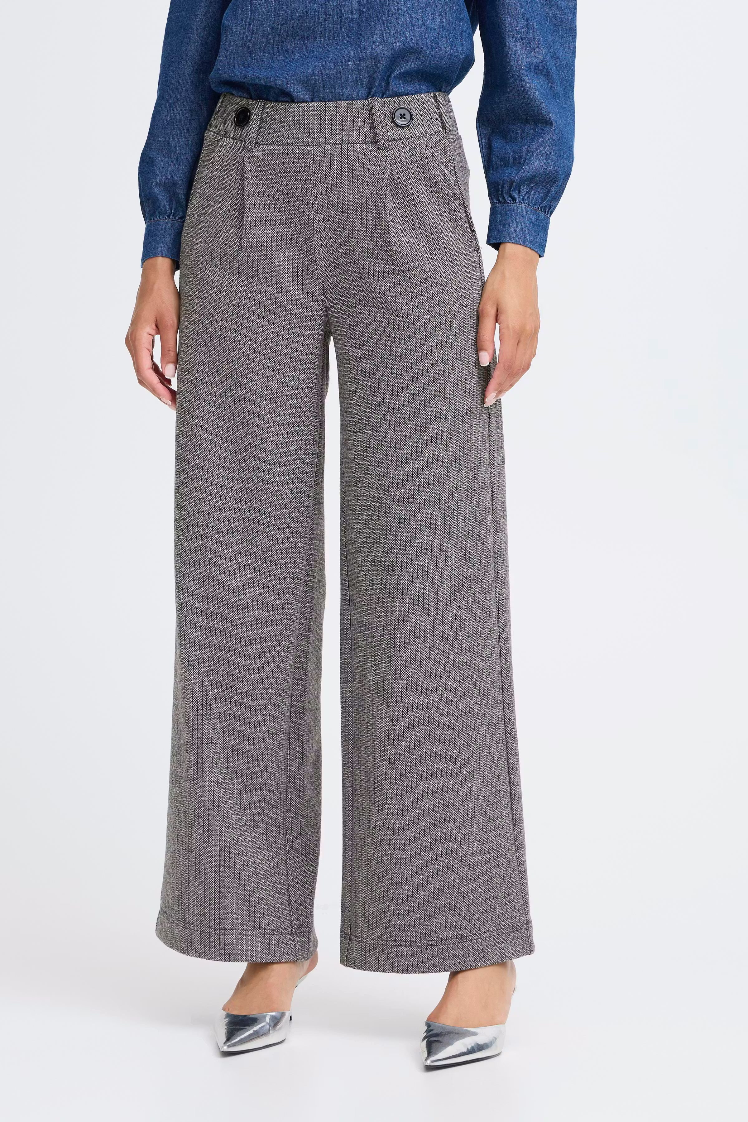 BYXPIRITTA Bukser LOOKBOOK FRONT 20819103-900009340