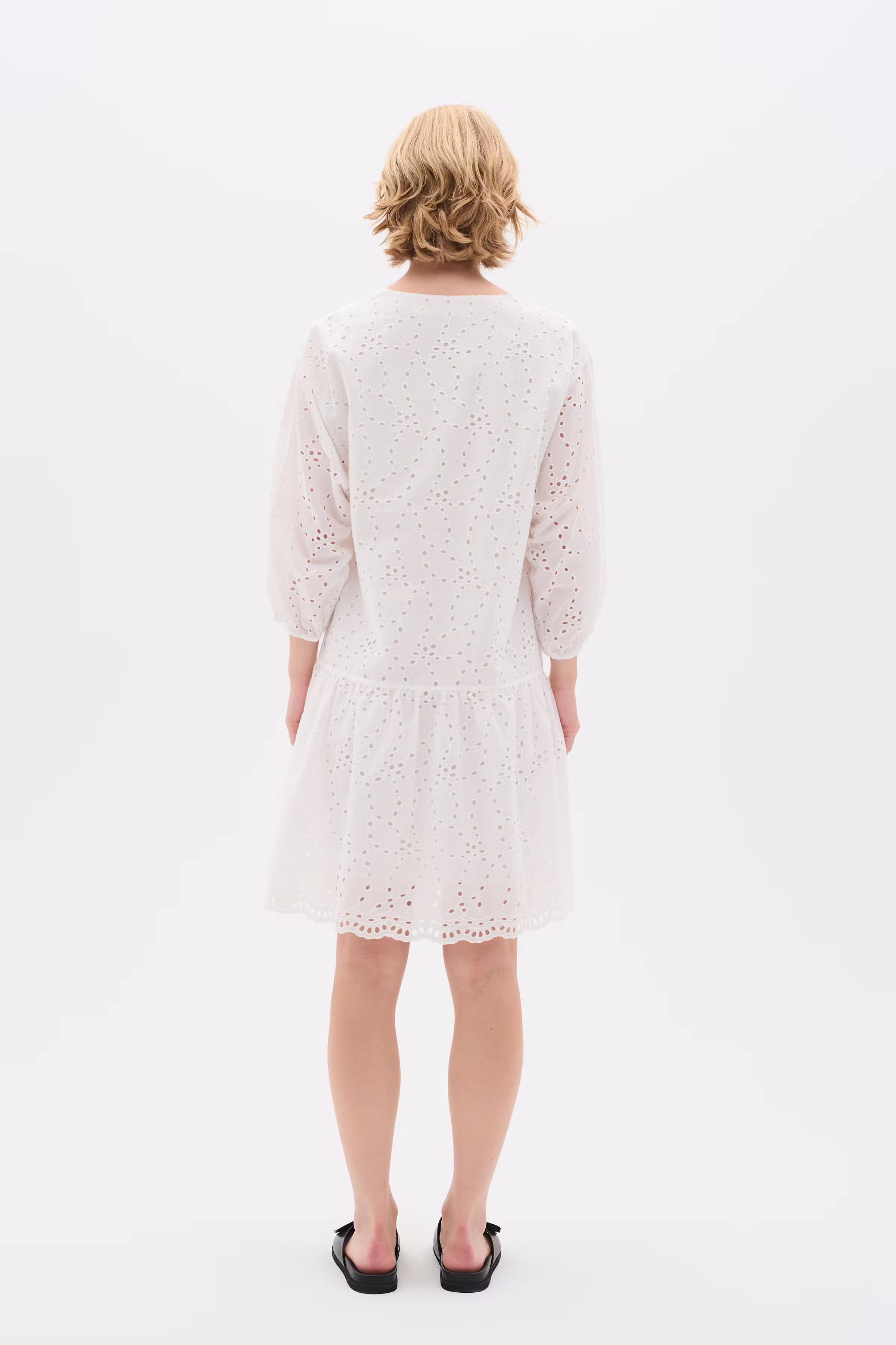 FaithIW Kjole LOOKBOOK BACK 30110430-300001