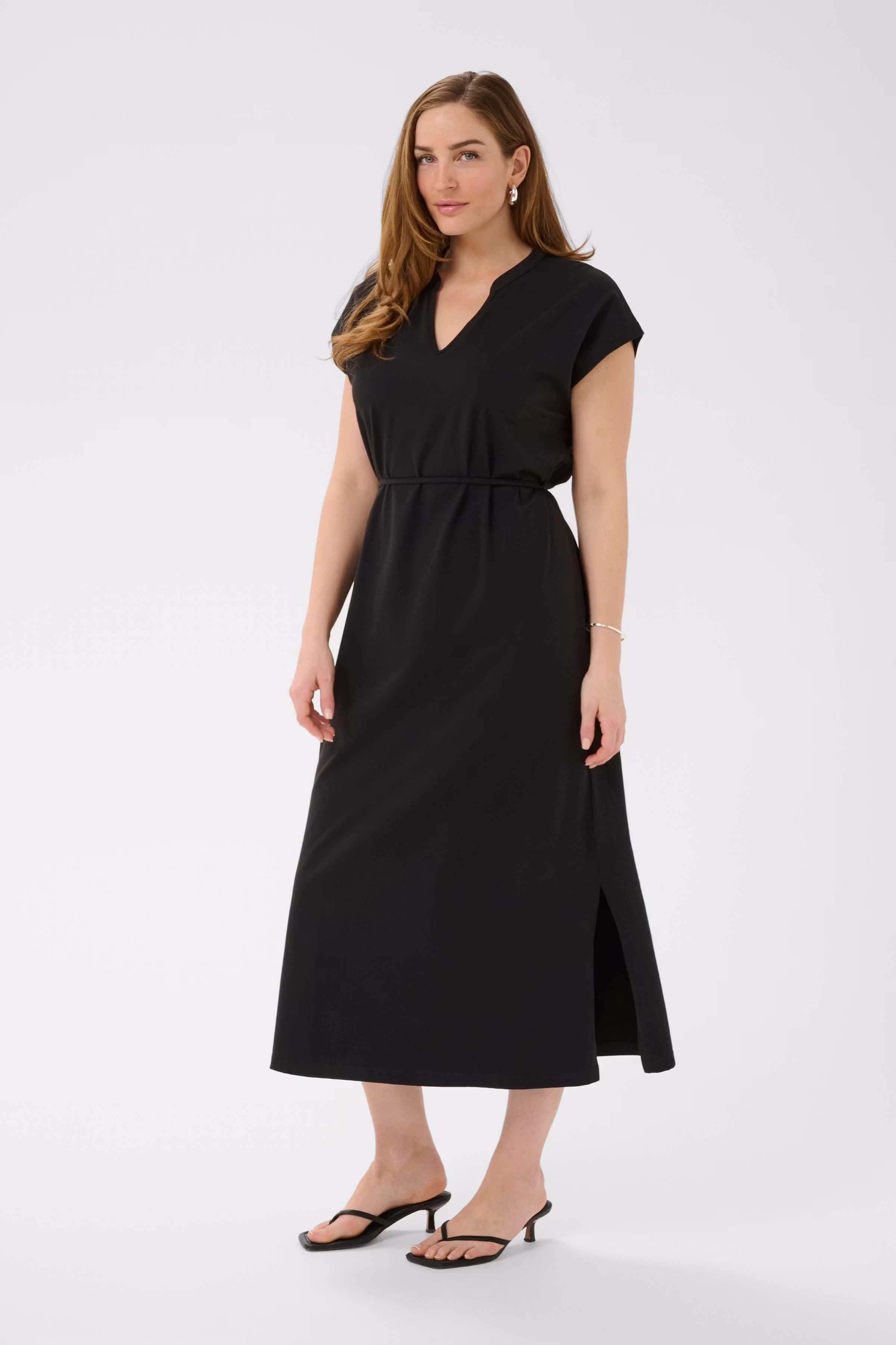 BPcora Kjole LOOKBOOK FRONT 40200149-100121