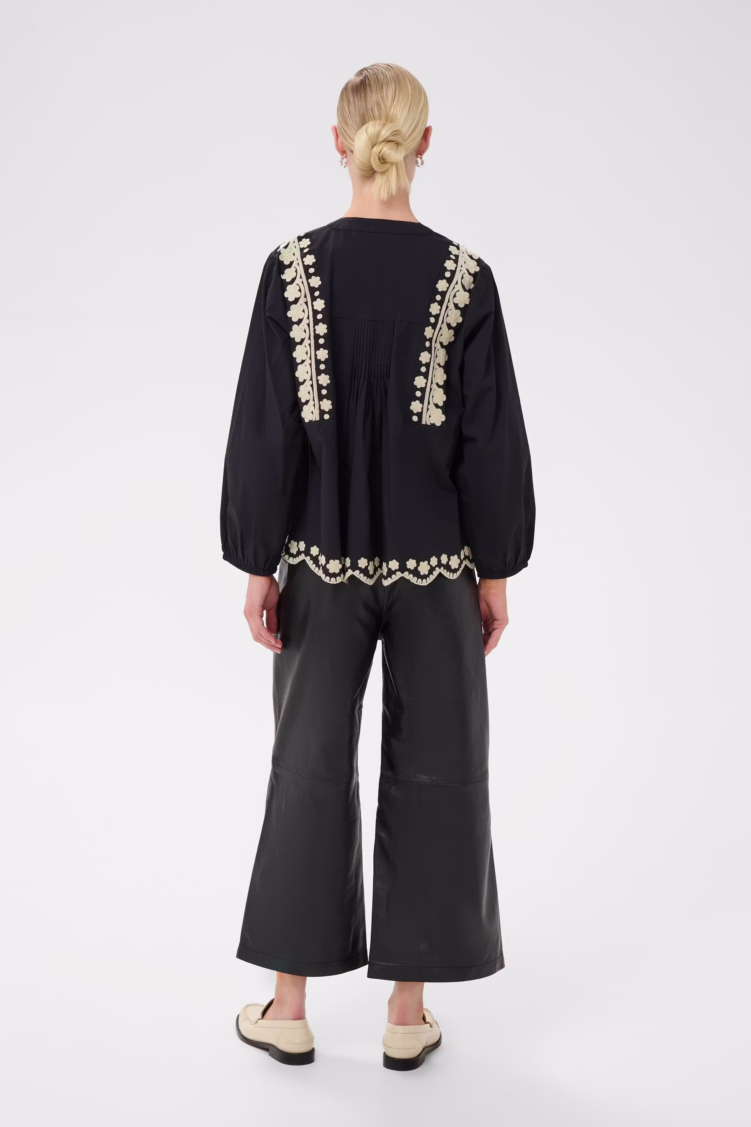 CUviba Shirt LOOKBOOK BACK 50113333-500012