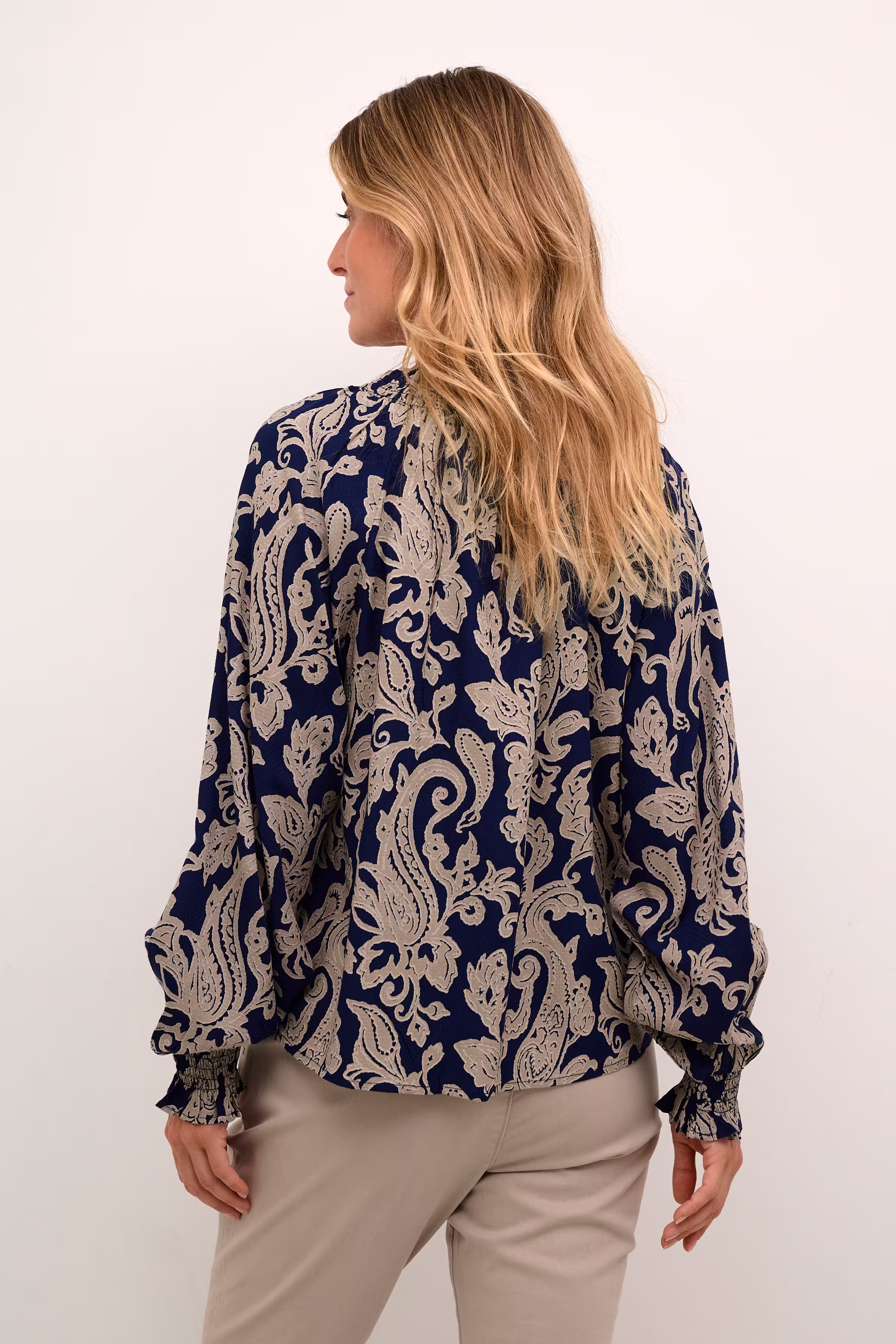 CRLucy Blus LOOKBOOK BACK 10613156-106905