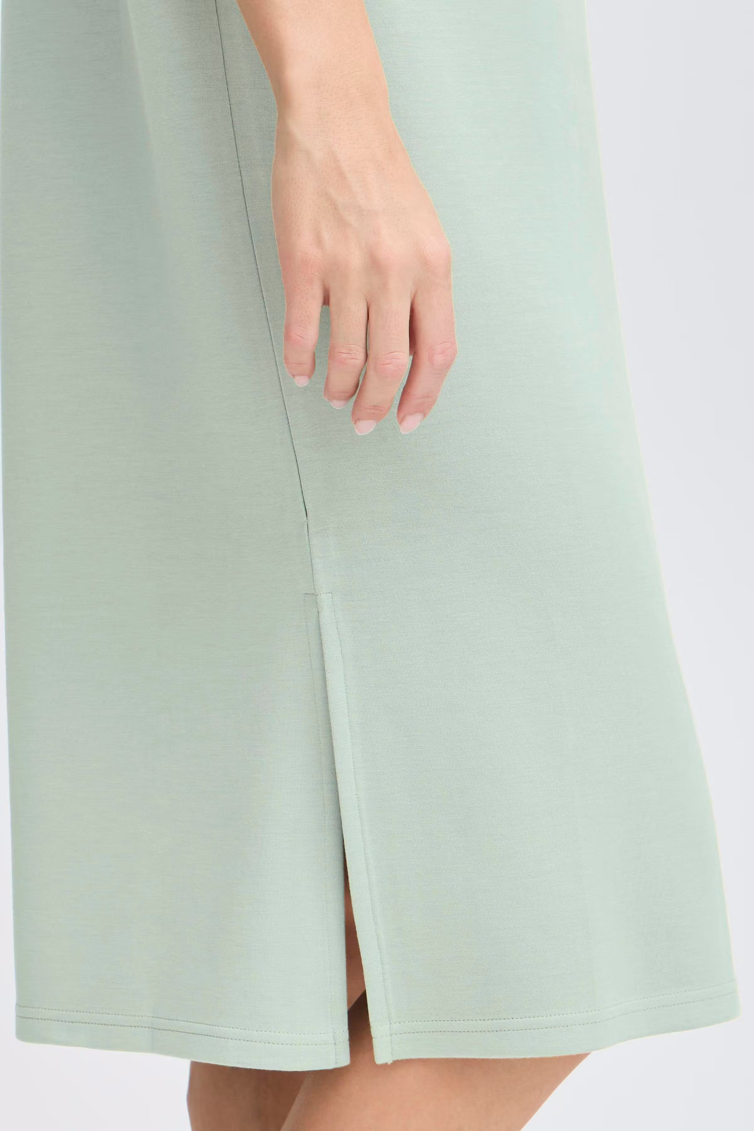 FRAURORA Kleid LOOKBOOK DETAIL 20616061-165808