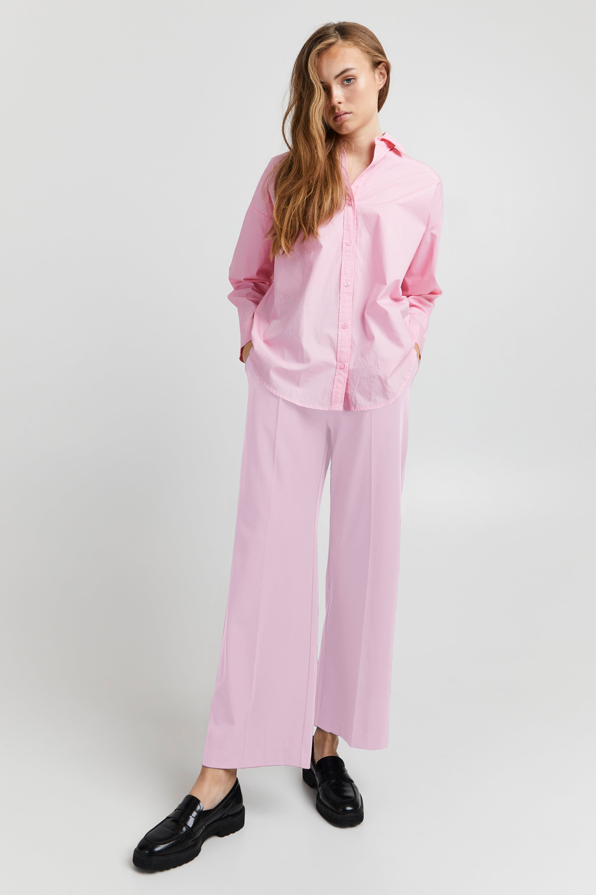 Casual byxor LOOKBOOK FRONT 20117142-152215