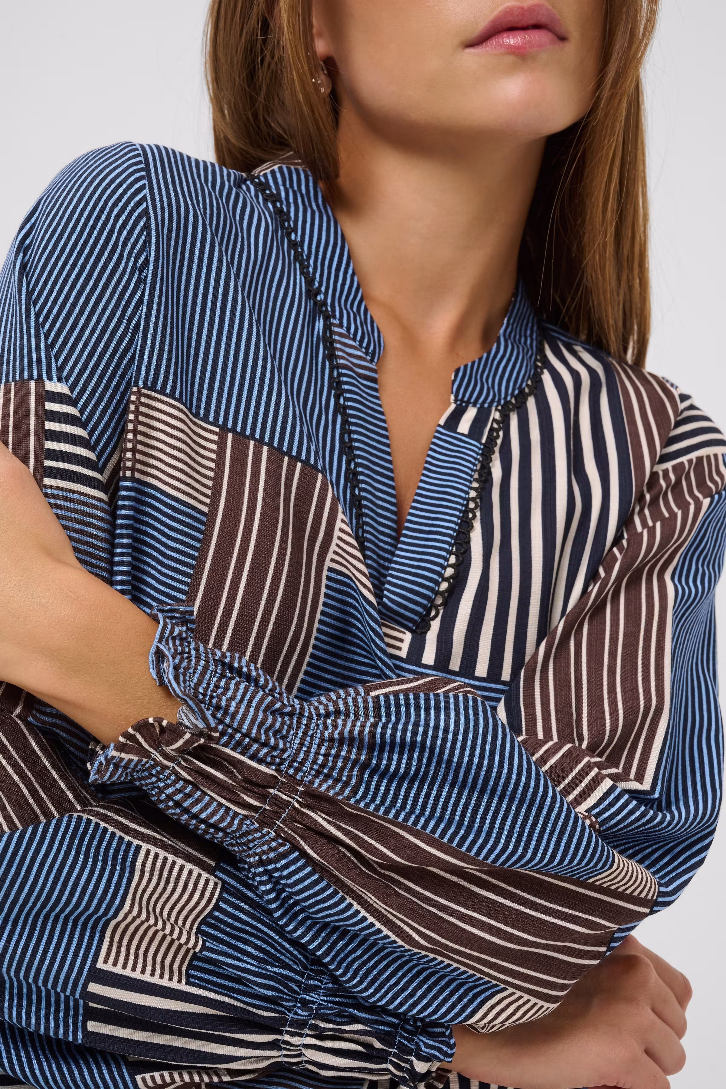 CUleila Blouse LOOKBOOK DETAIL 50113621-110047