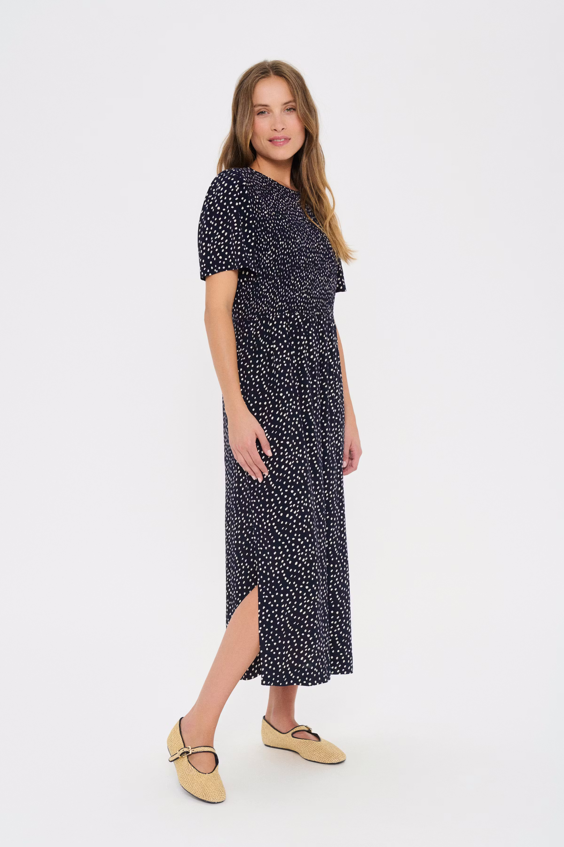 MalikaSZ Kjole LOOKBOOK FRONT 30514403-304495