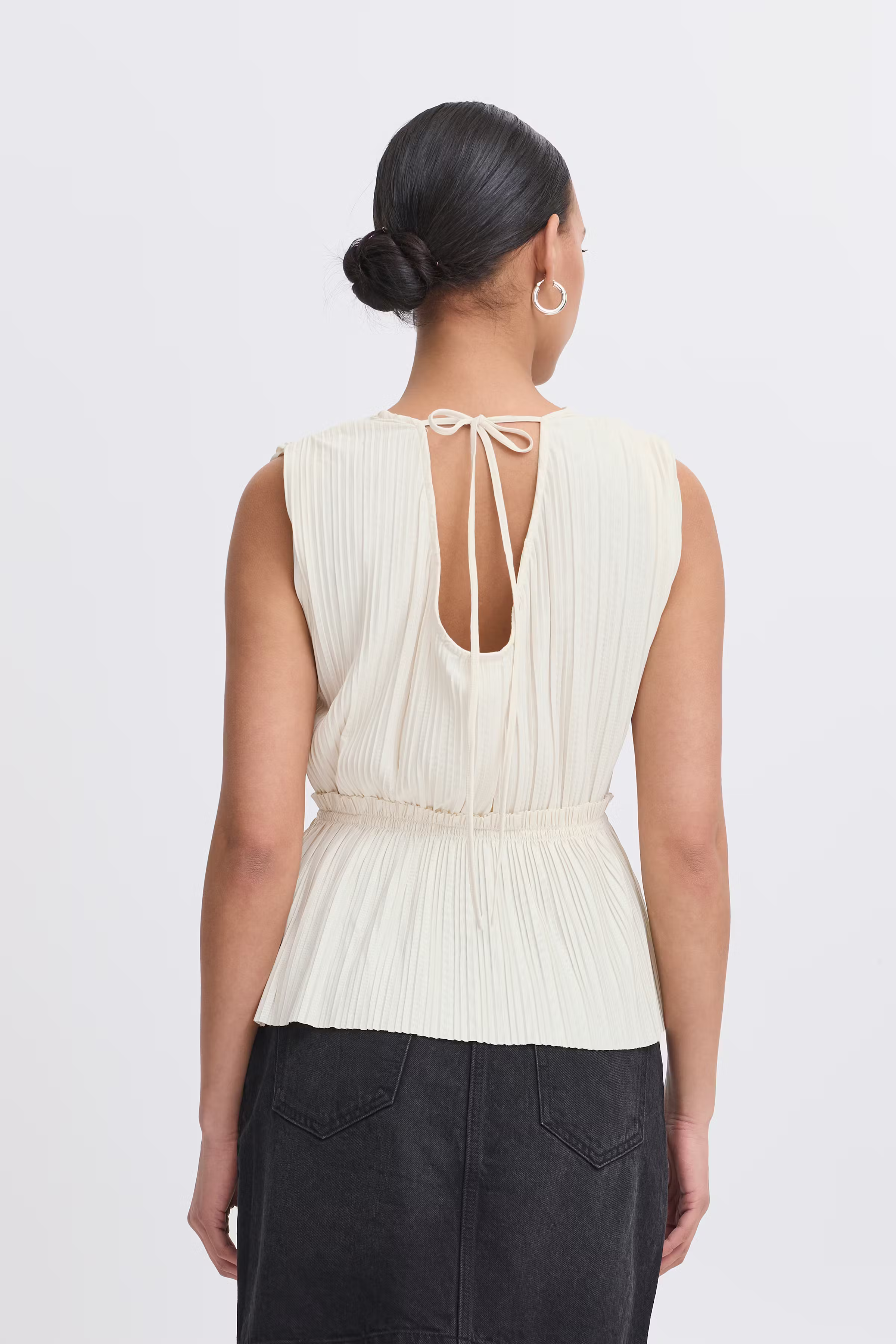 IHYAMILET Top LOOKBOOK BACK 20123255-130905