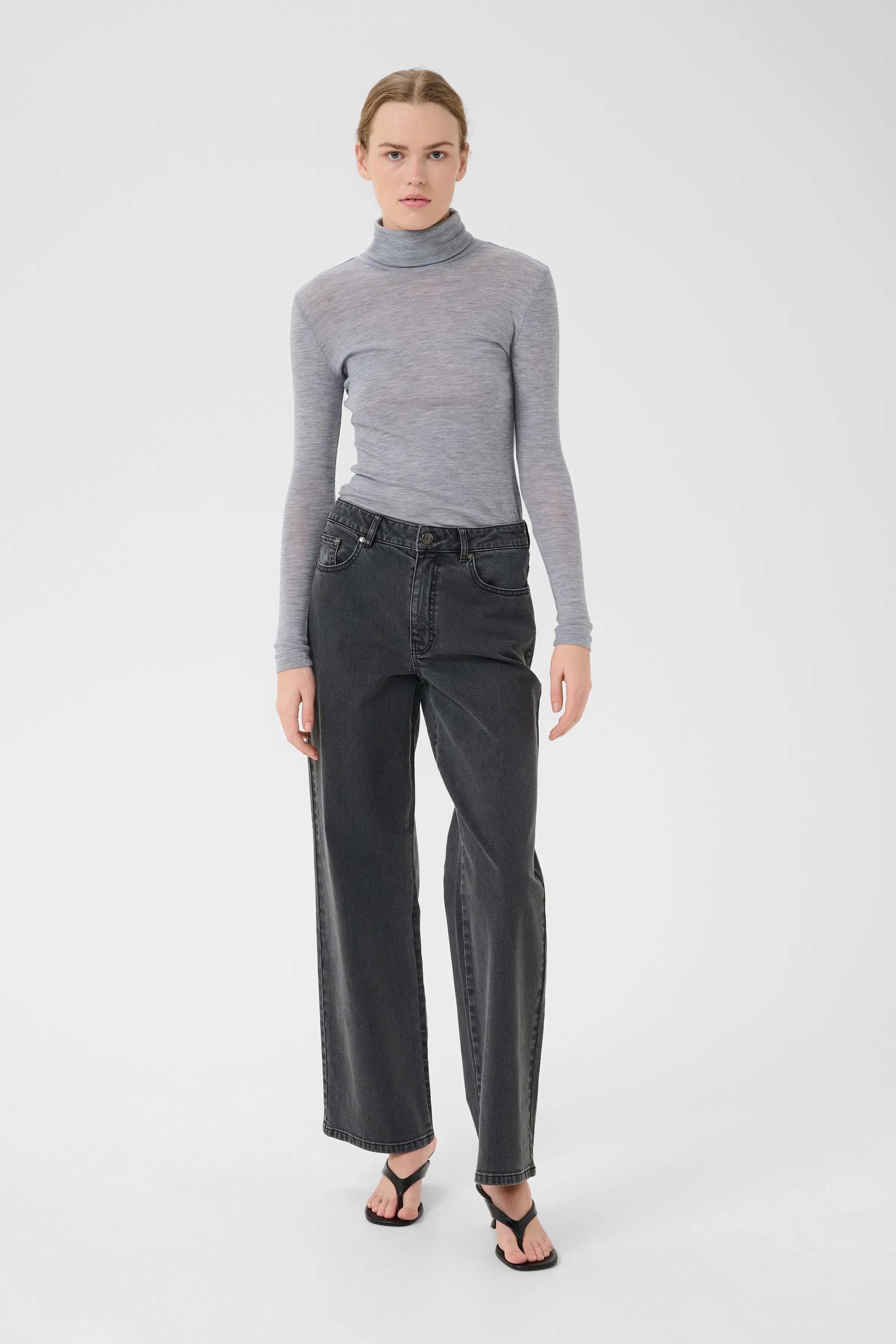 NiniaGZ T-shirt LOOKBOOK FRONT 10906717-108961