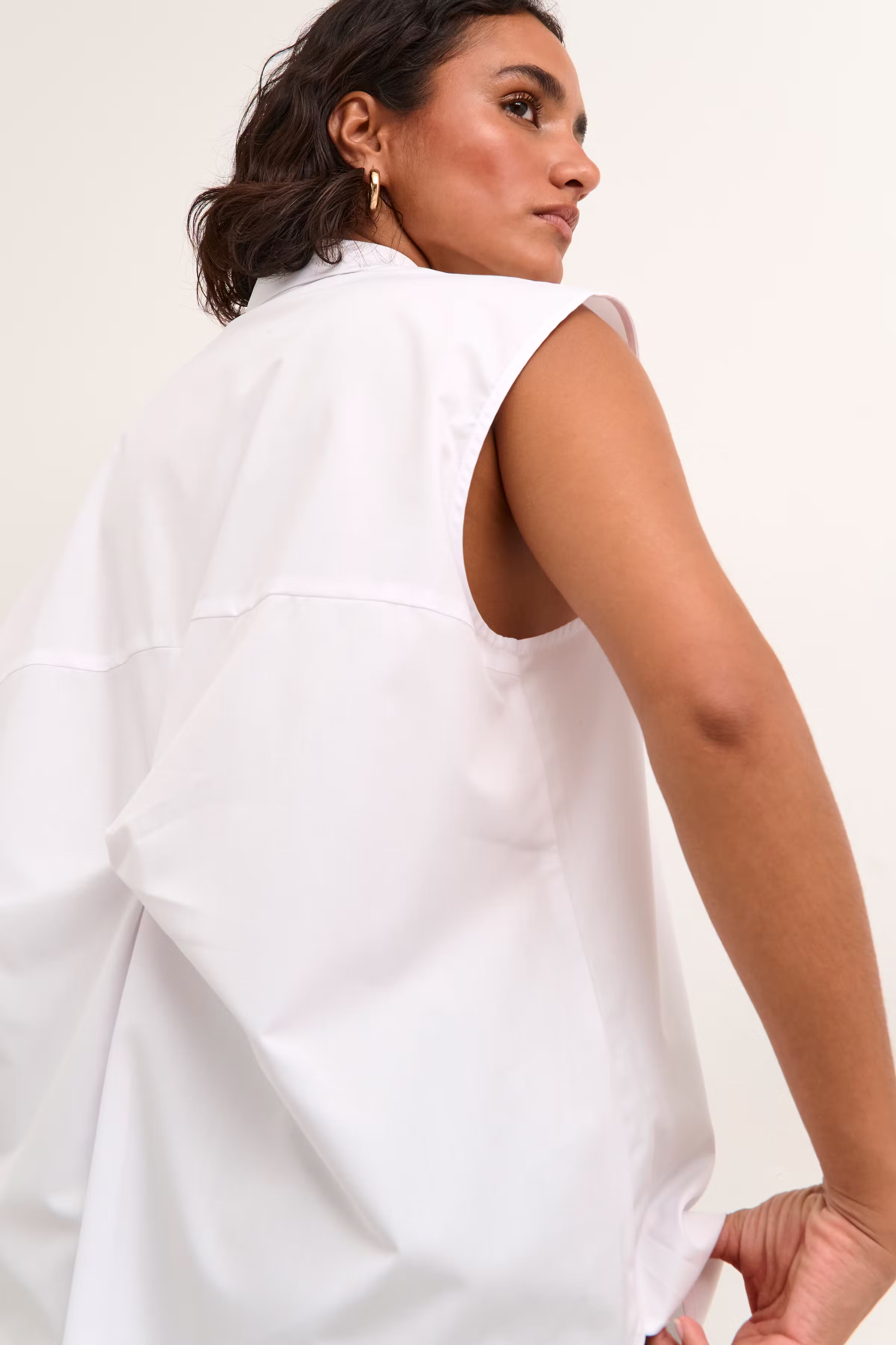 KAanna Bluse LOOKBOOK DETAIL 10508614-110601