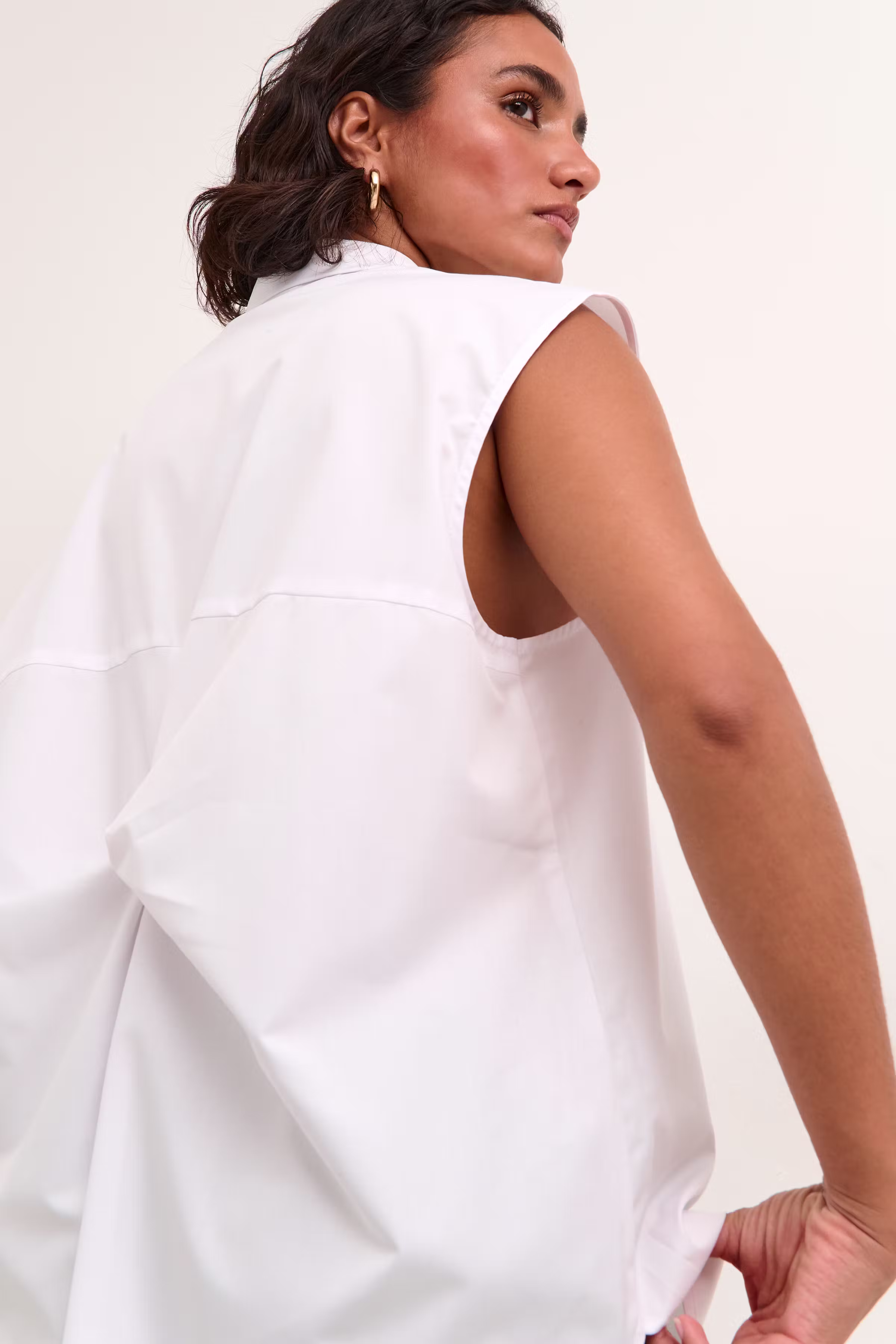 KAanna Bluse LOOKBOOK DETAIL 10508614-110601