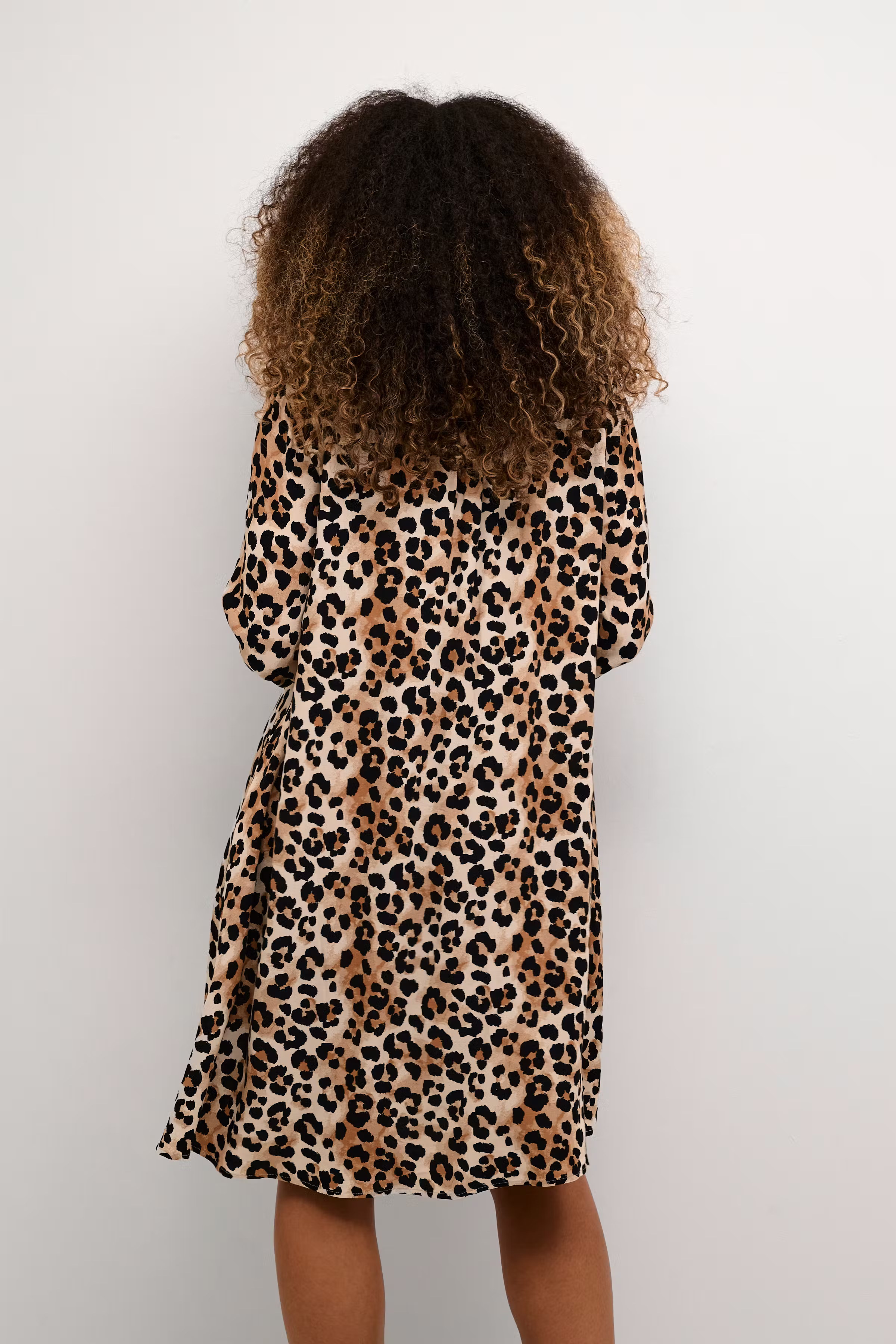 CUatlas Leopard kjole LOOKBOOK BACK 50110030-500089
