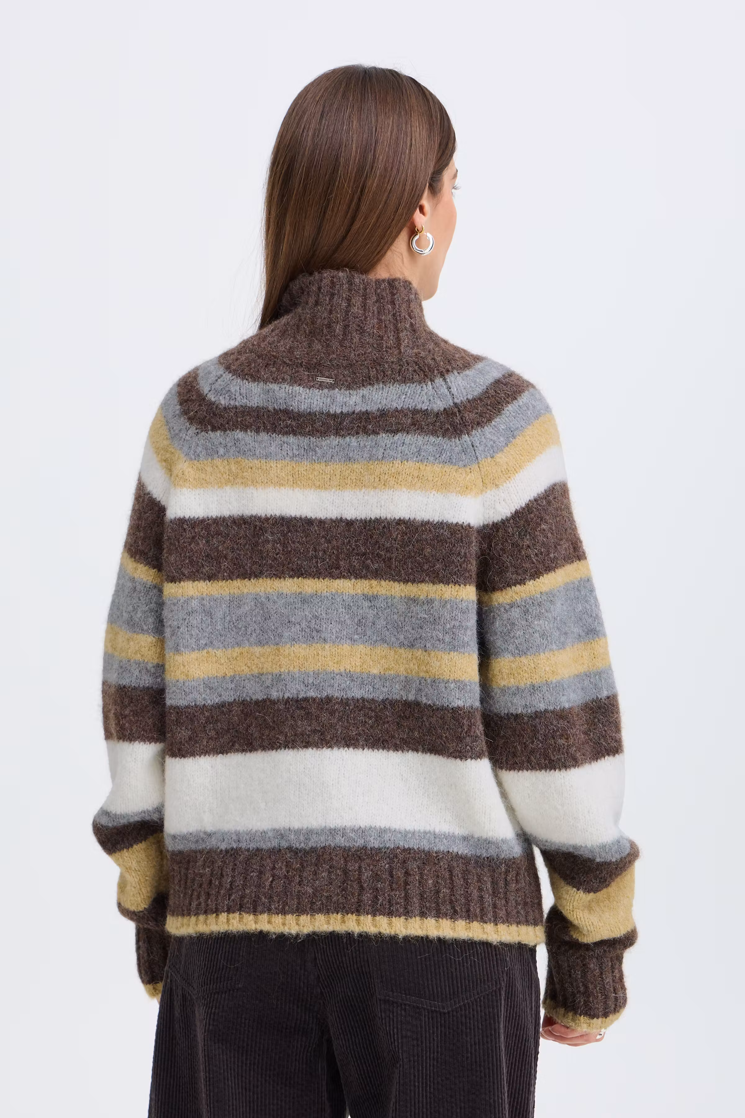 PZGEORGIE Cardigan LOOKBOOK BACK 50210708-900014311