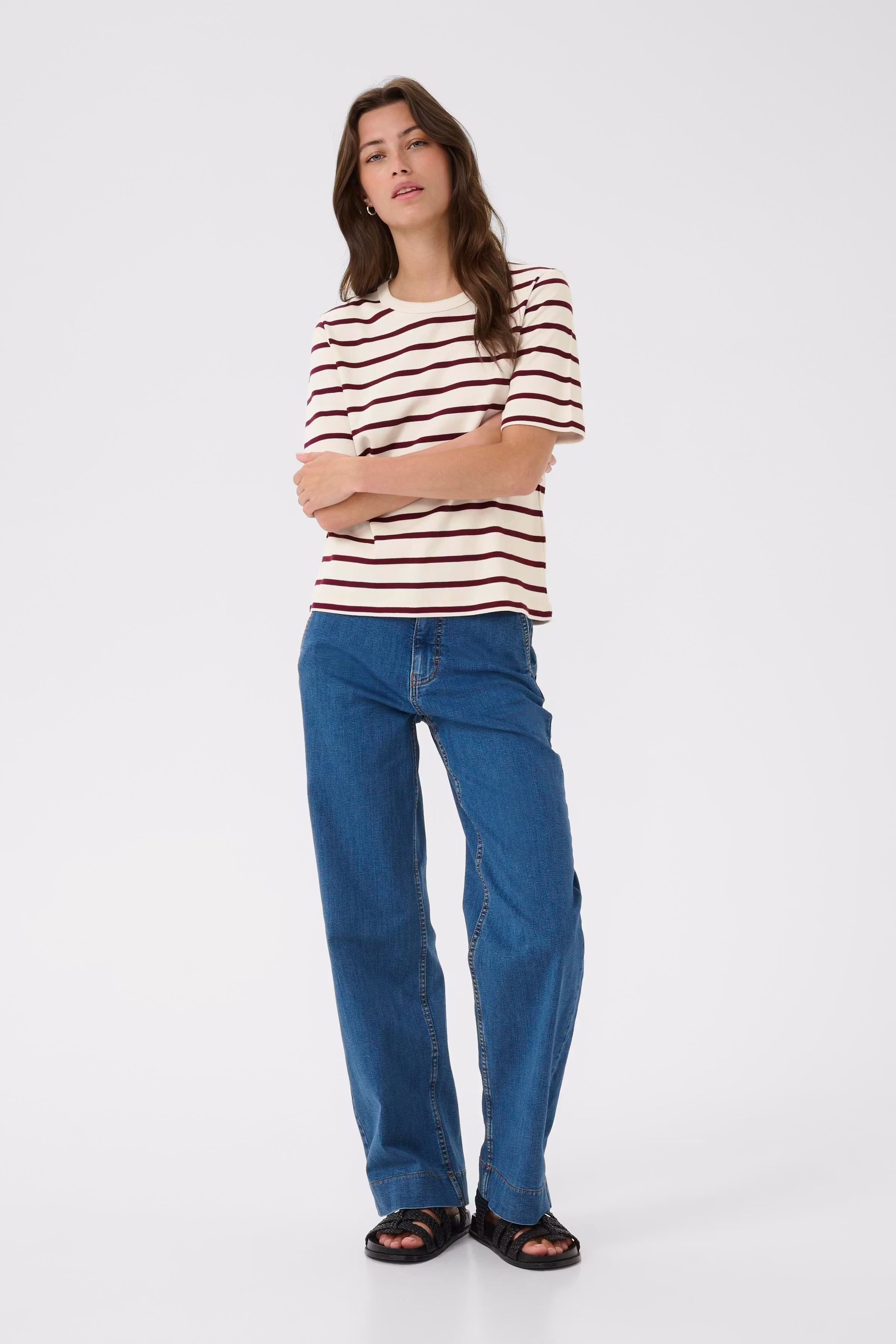 RatanaPW T-shirt LOOKBOOK FRONT 30309870-303999