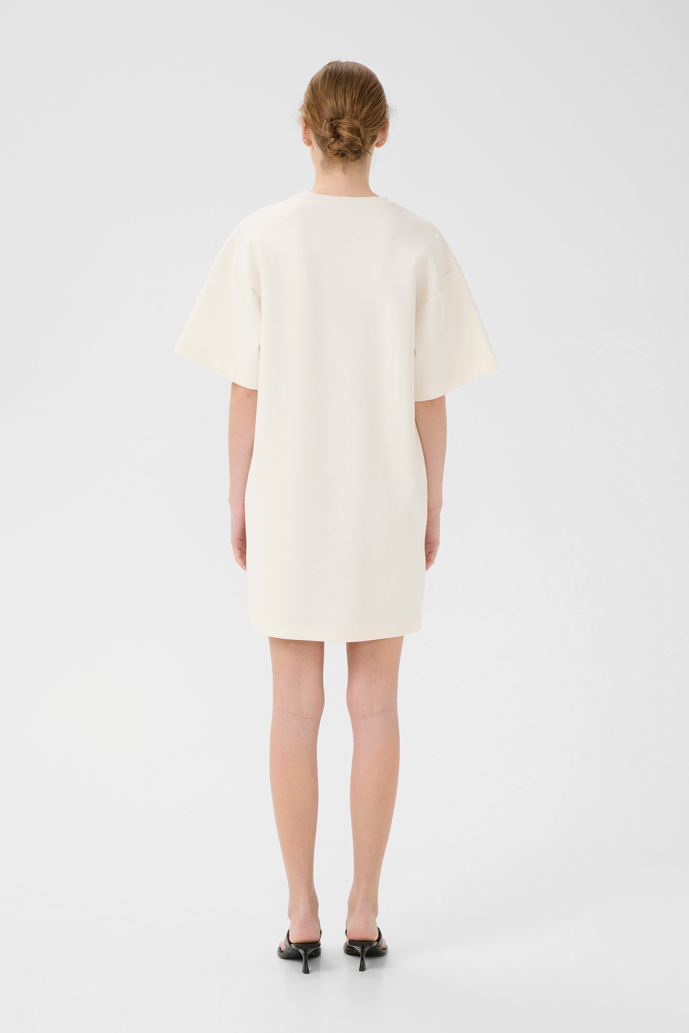 GZimina Dress LOOKBOOK BACK 10910519-130905