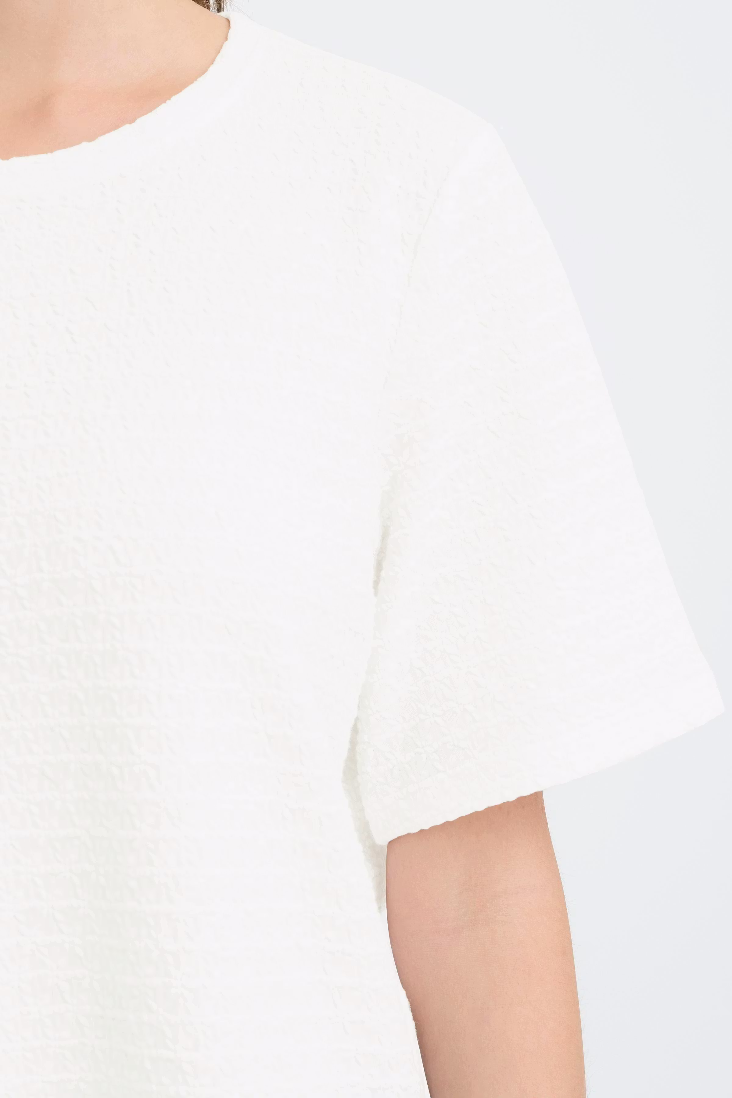 PZBREA T-shirt LOOKBOOK DETAIL 50210381-110601