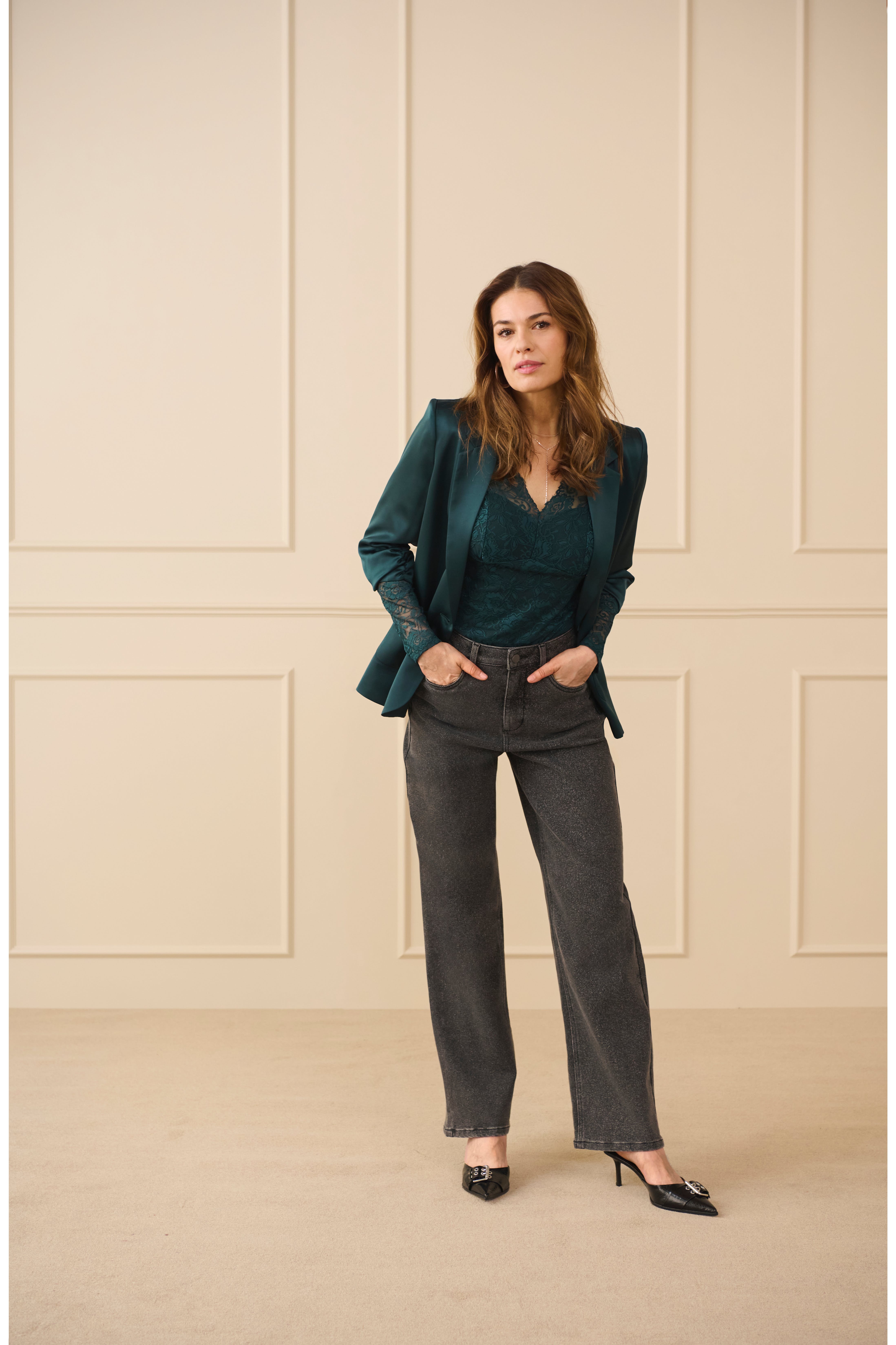 CRTrish Jeans LOCATION NONE 10613011-106599