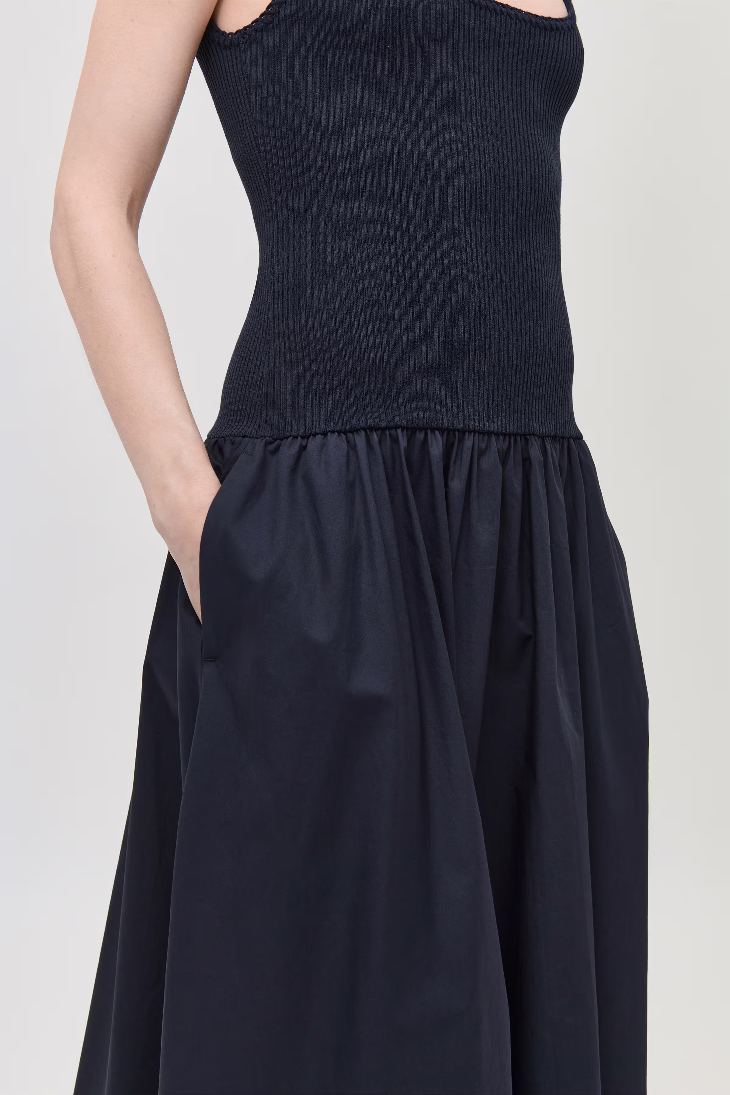 IOONA Dress LOOKBOOK DETAIL 30600673-BL900