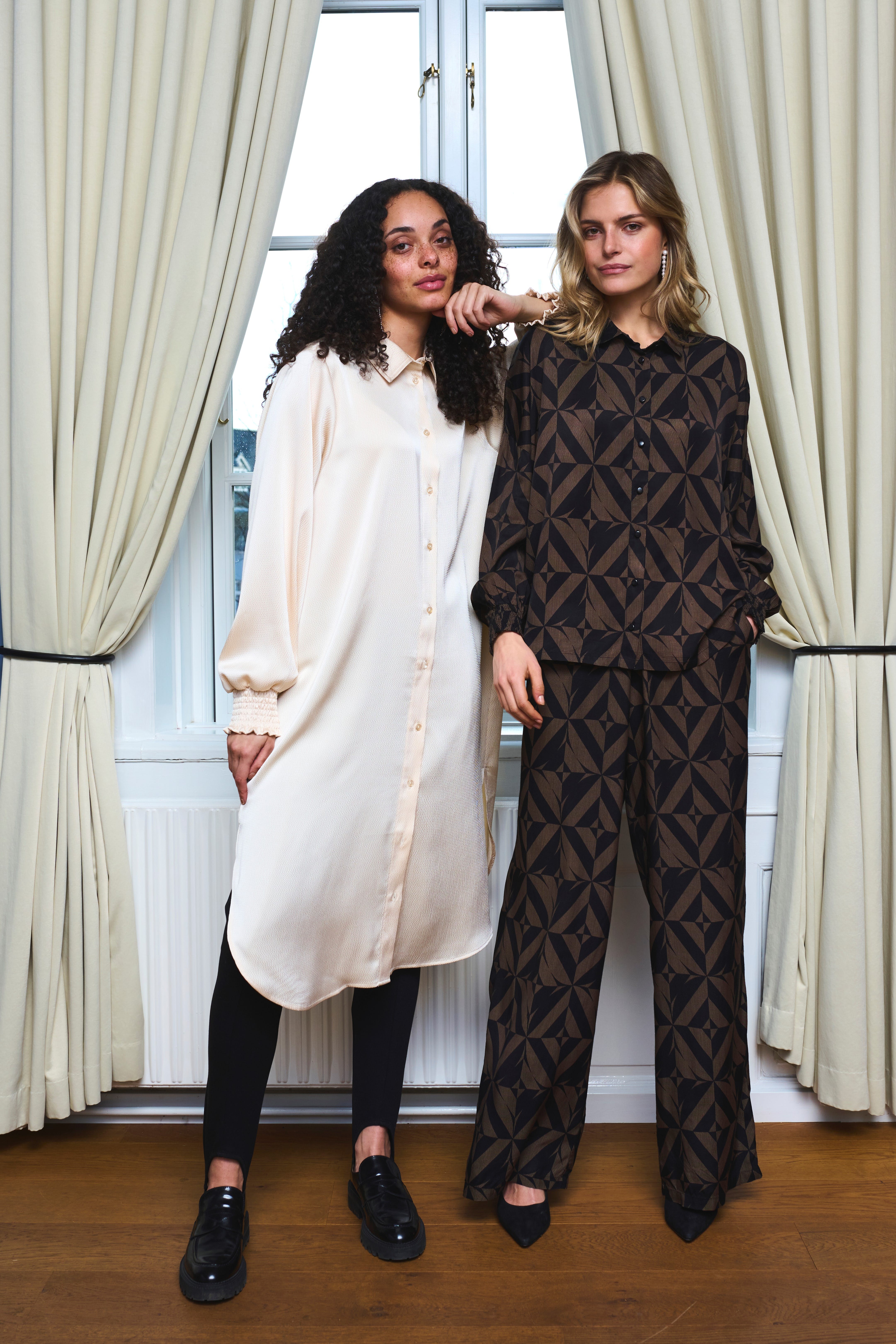 KAilse Kleid LOCATION NONE 10506937-131106