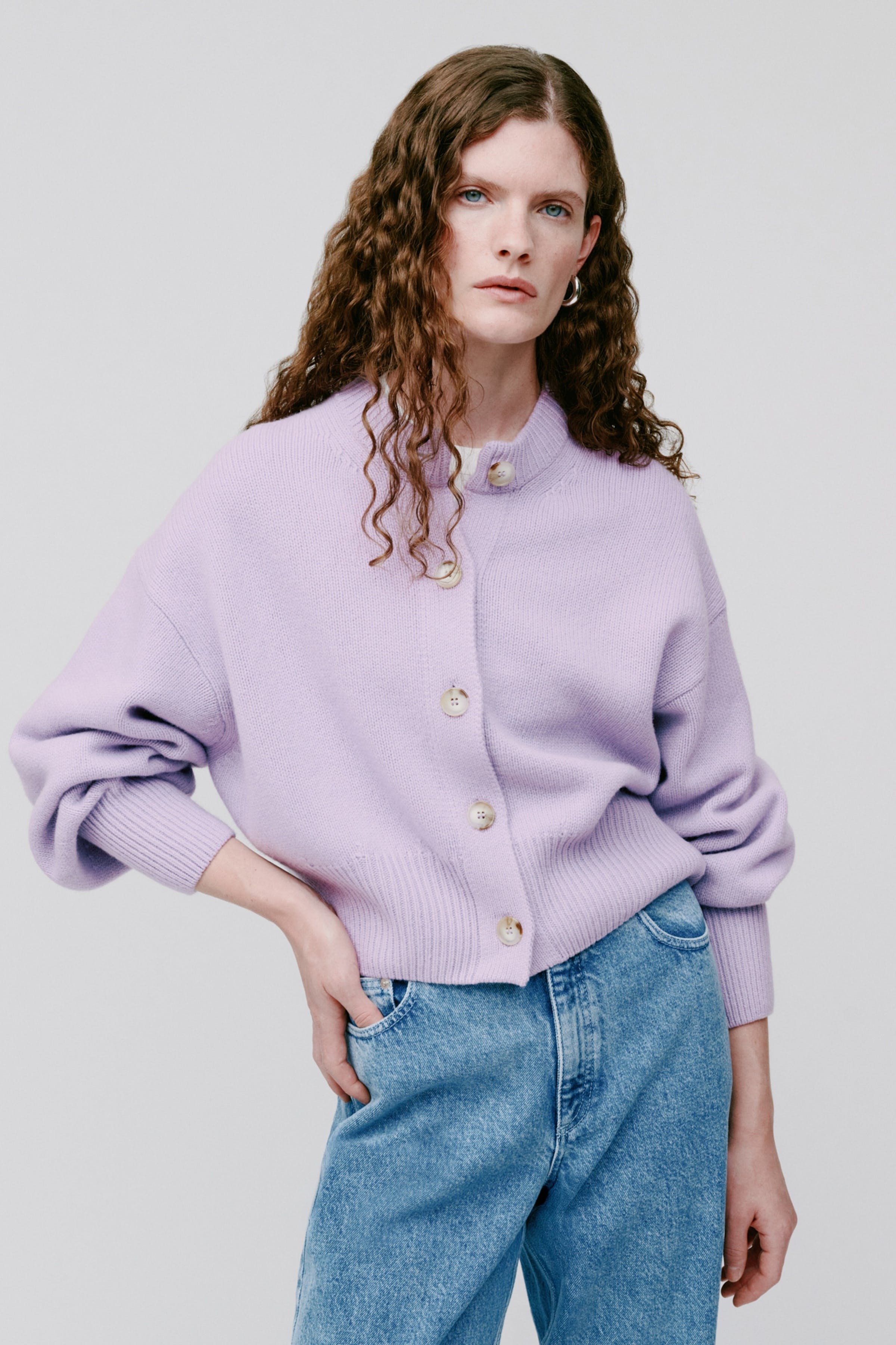 KARMA Cardigan LOOKBOOK FRONT 30600599-PP708