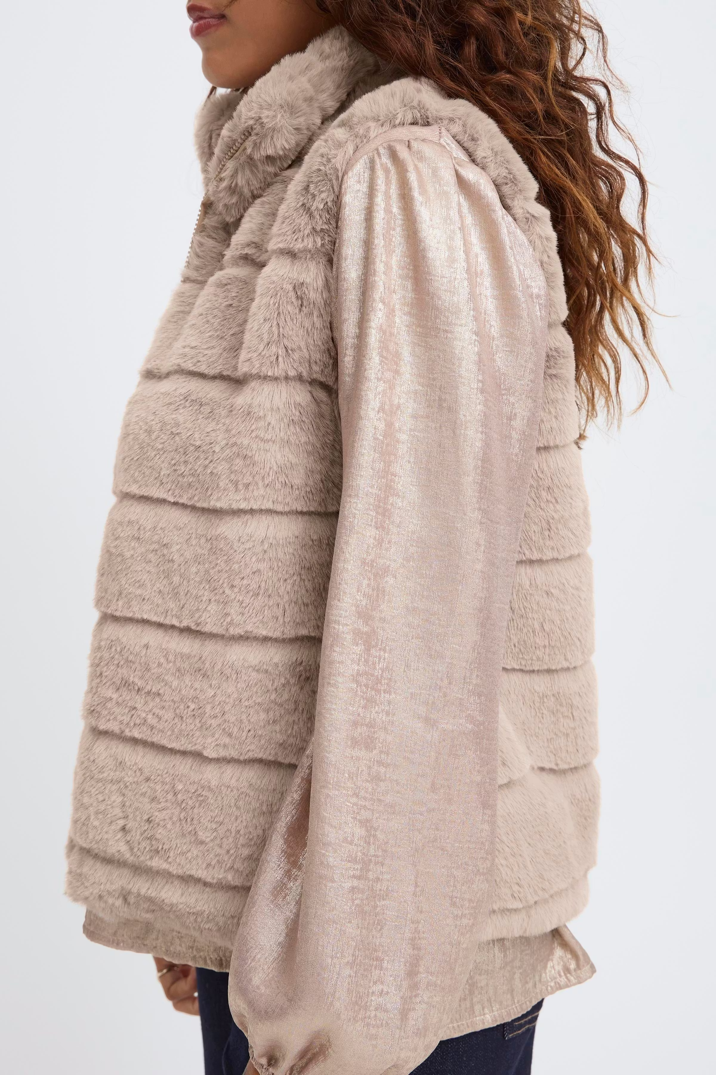 SBMELLA Vest LOOKBOOK DETAIL 22101096-170909