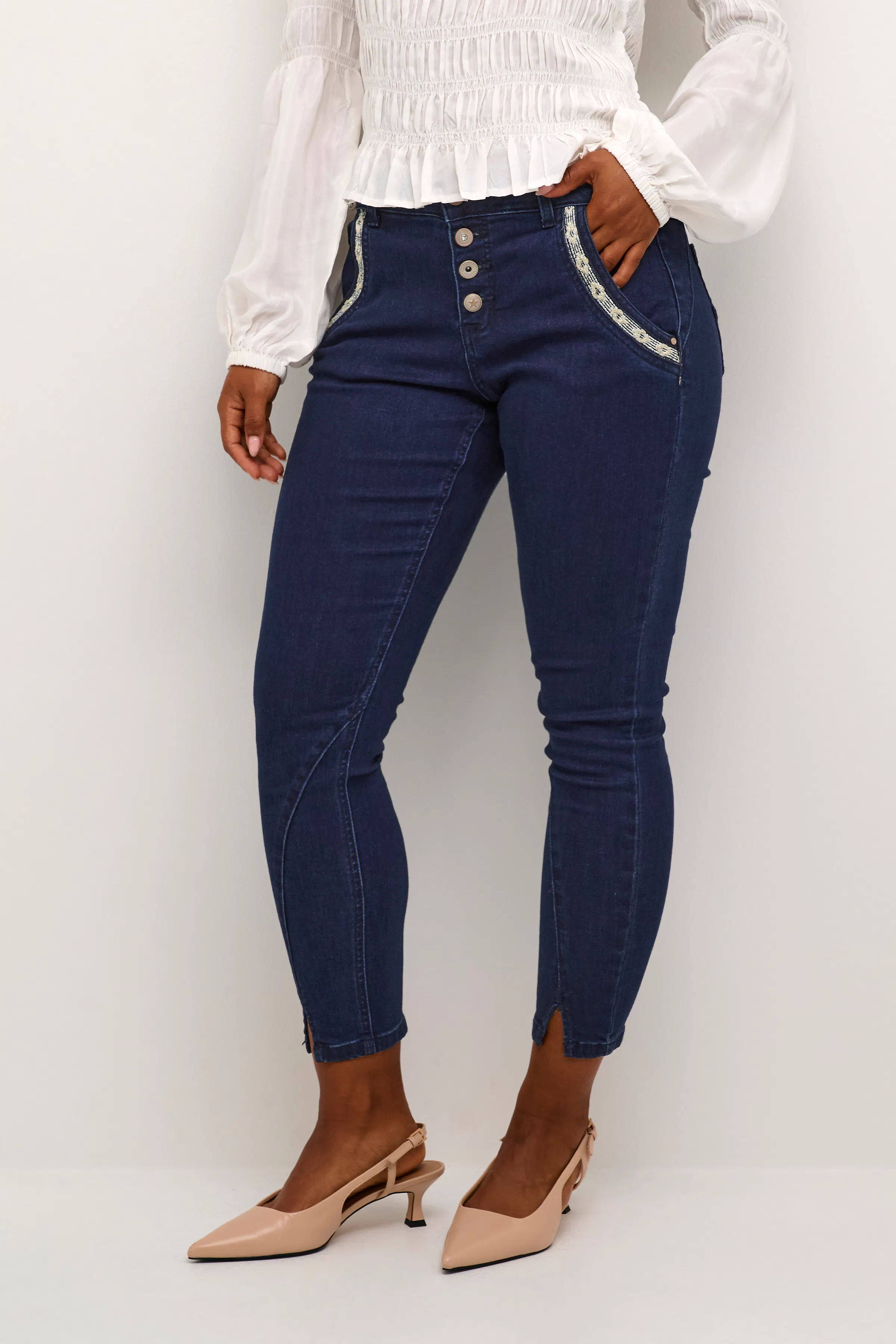 CRholly Jeans LOOKBOOK FRONT 10607289-100114