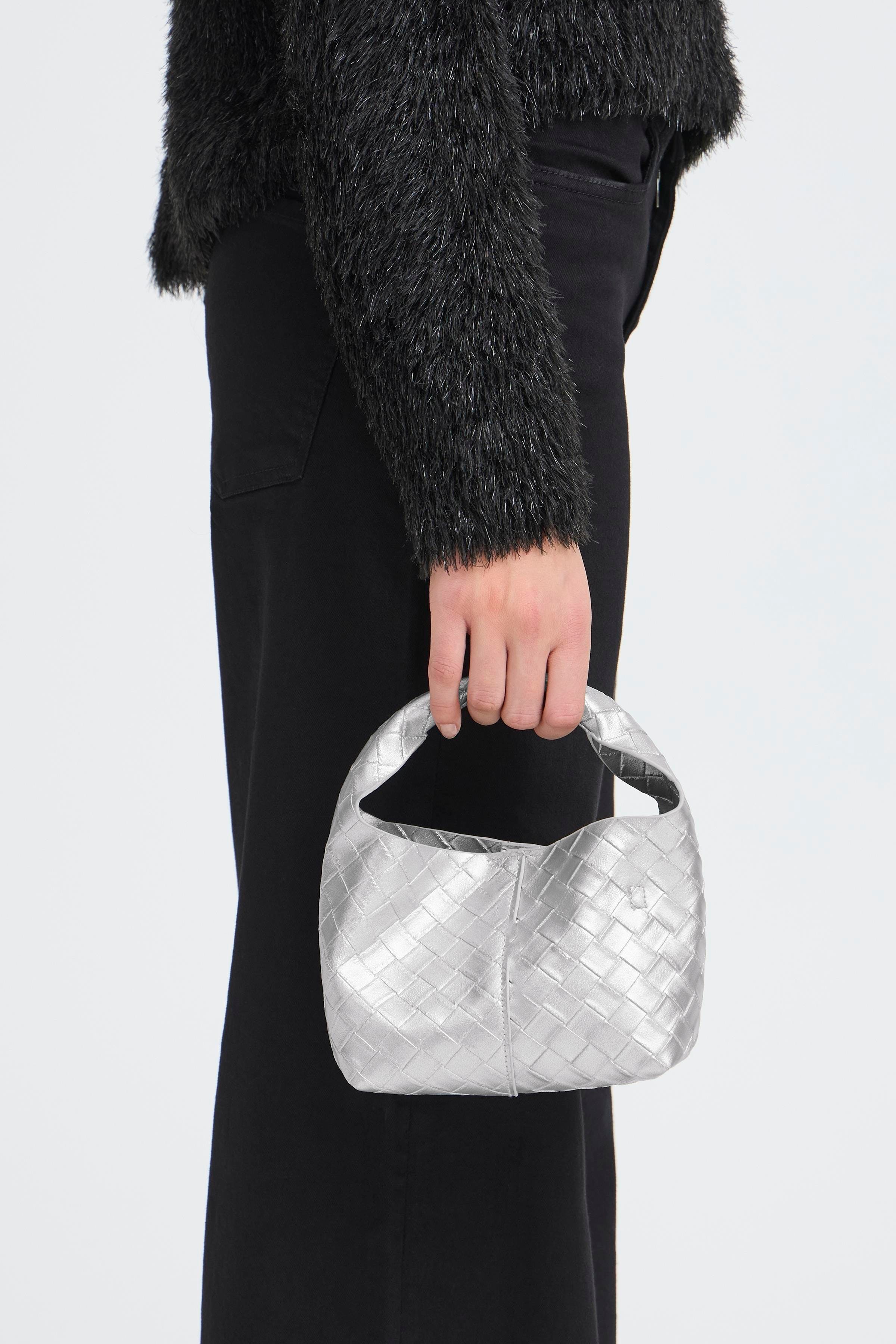 IAEDURNE Bag LOOKBOOK FRONT 20122382-145002