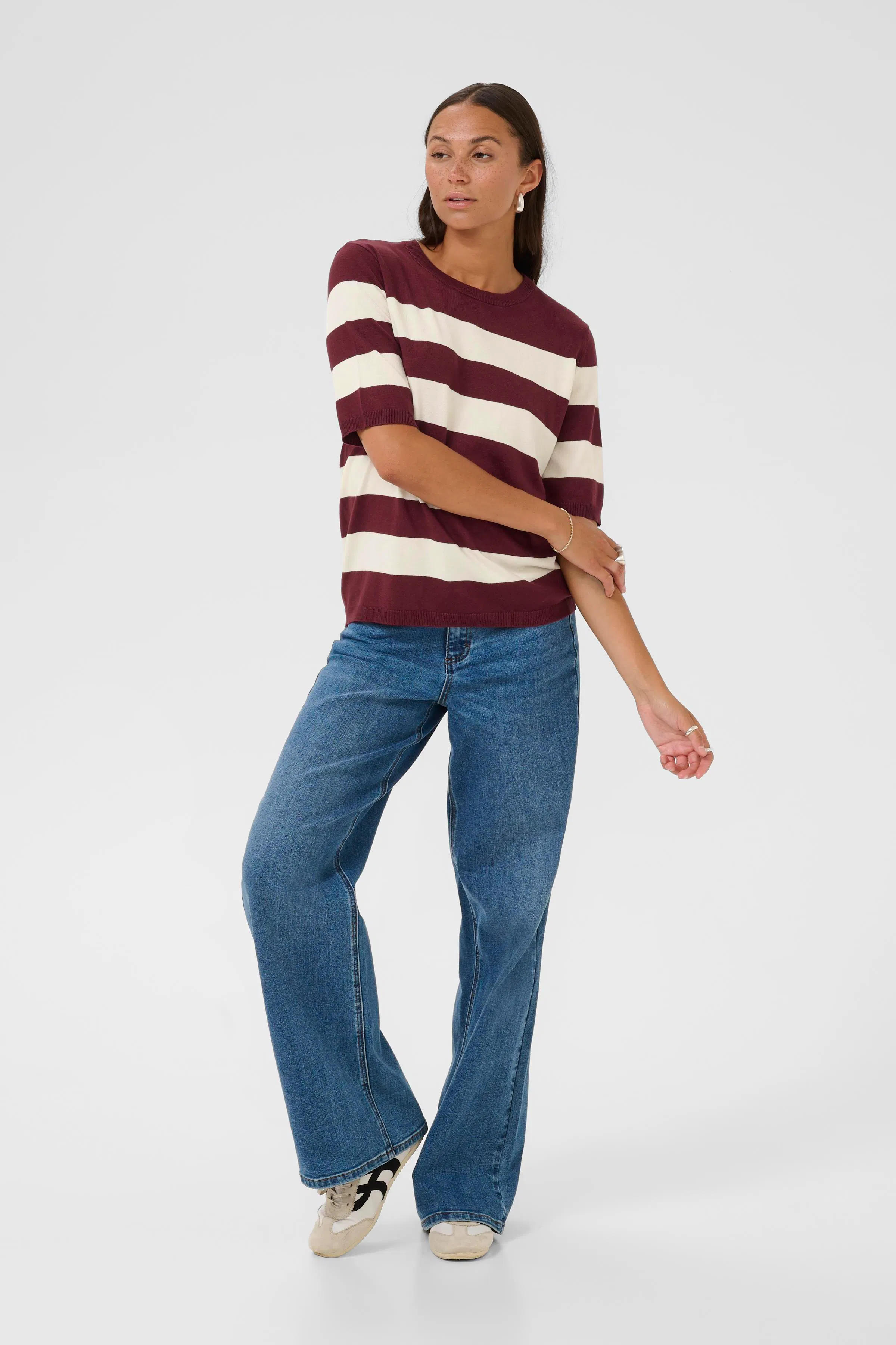 KAlizza Pullover LOOKBOOK FRONT 10508410-108772