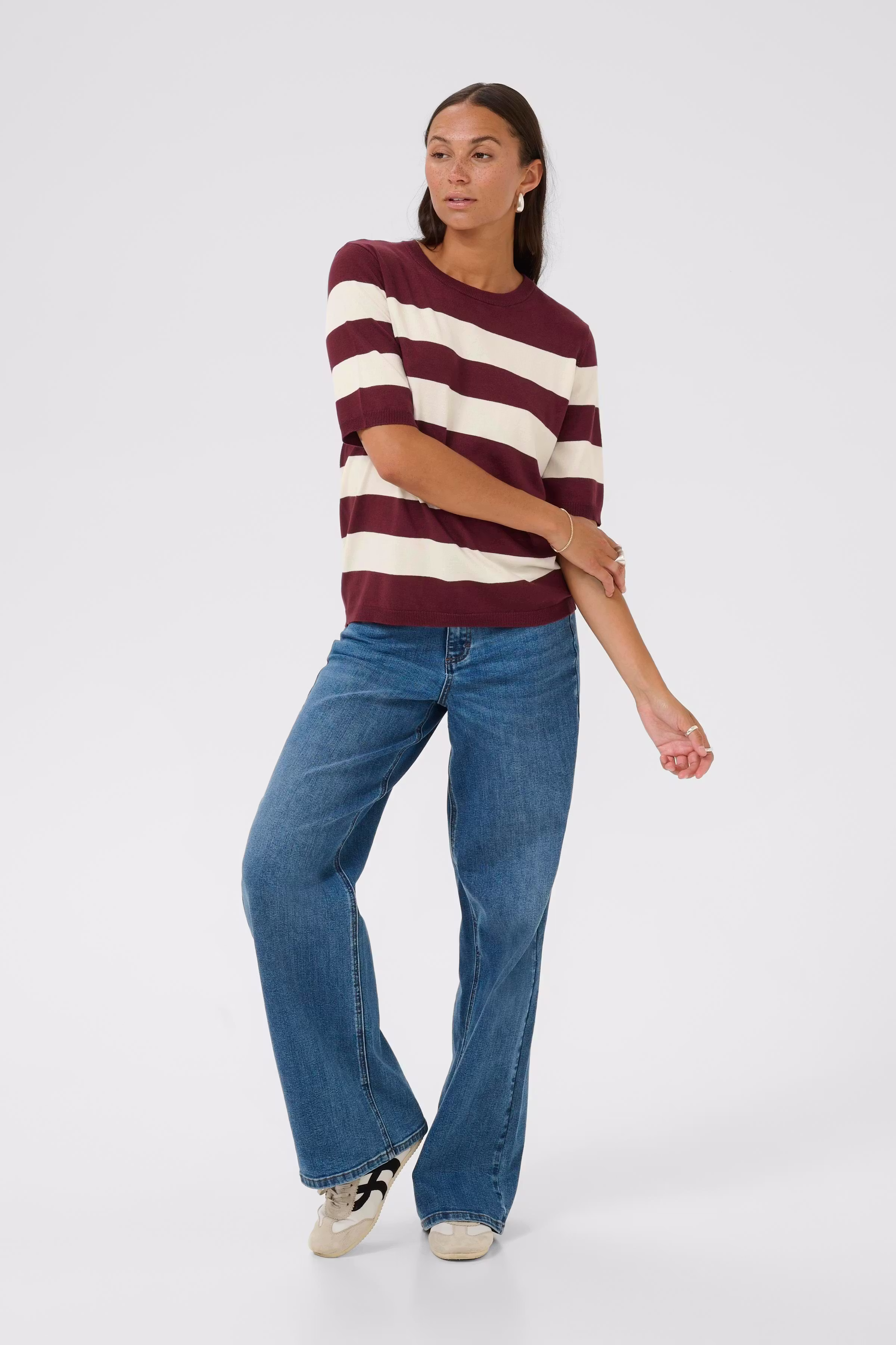 KAlizza Pullover LOOKBOOK FRONT 10508410-108772